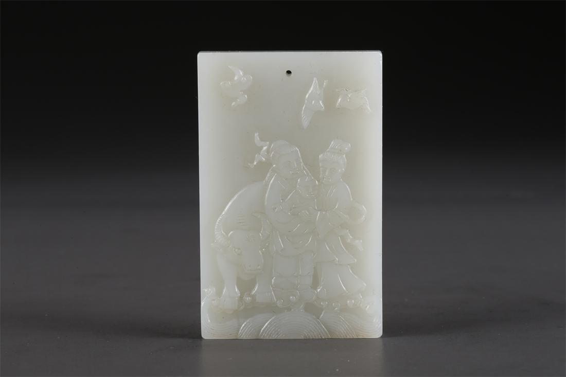A HETIAN WHITE JADE PLATE WITH FIGURE DESIGN. (1 of 7)