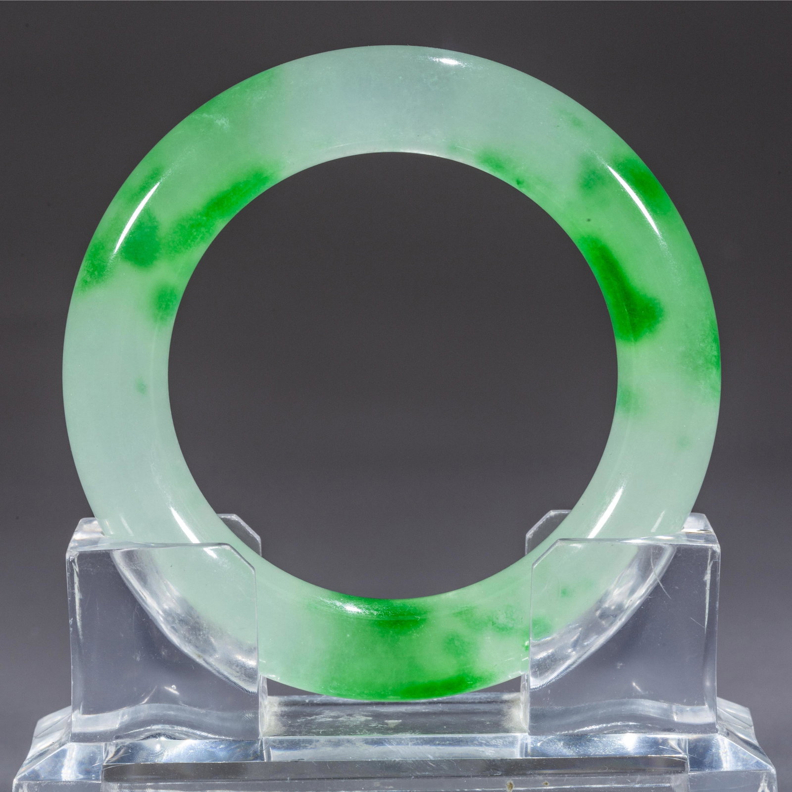 A JADE BANGLE.: Jade Bangle.