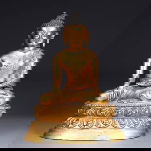 A GILT BRONZE SHAKYAMUNI STATUE: Gilt Bronze Shakyamuni Statue