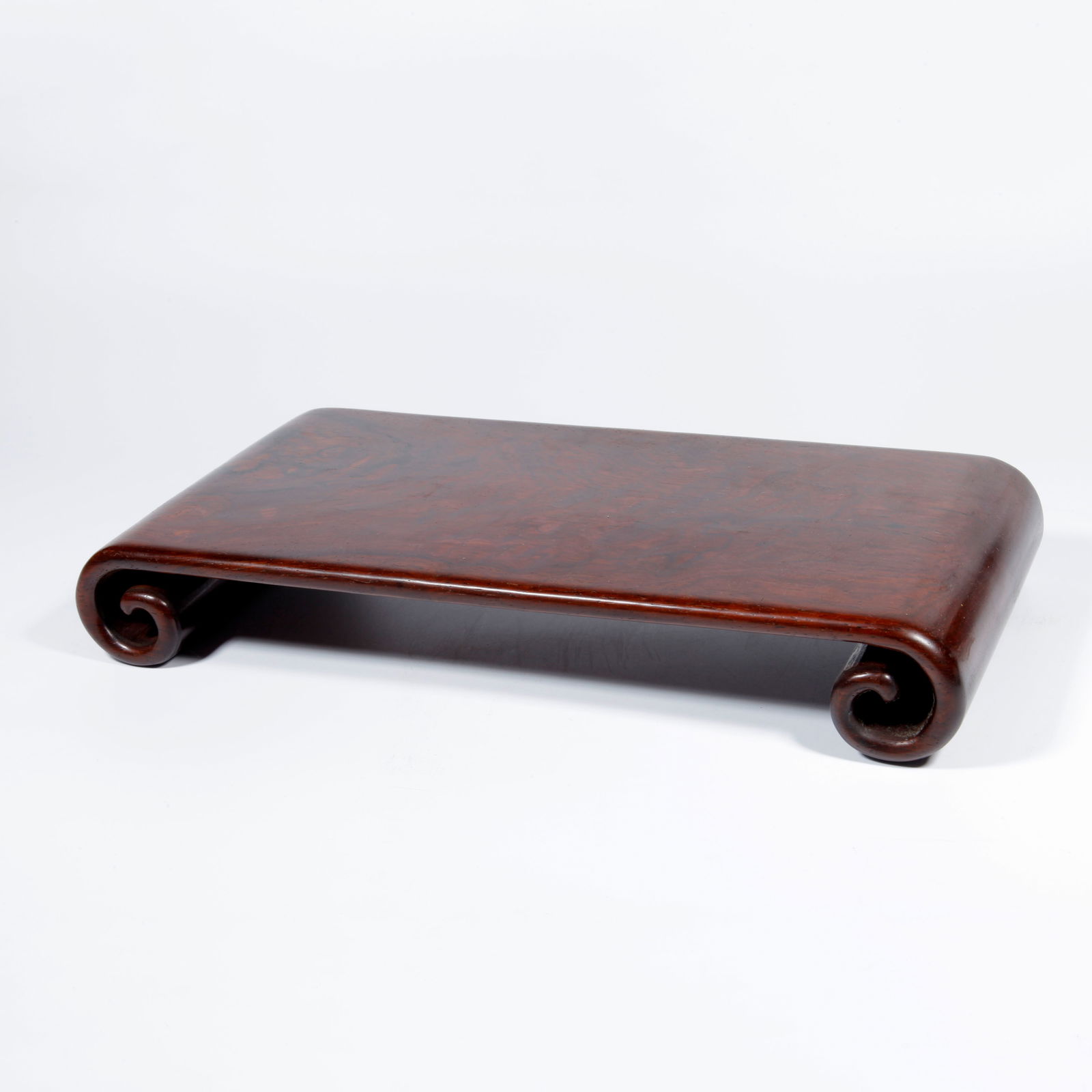A ZITAN WOOD CARVING SMALL TEA TABLE: Zitan Wood Carving Small Tea Table