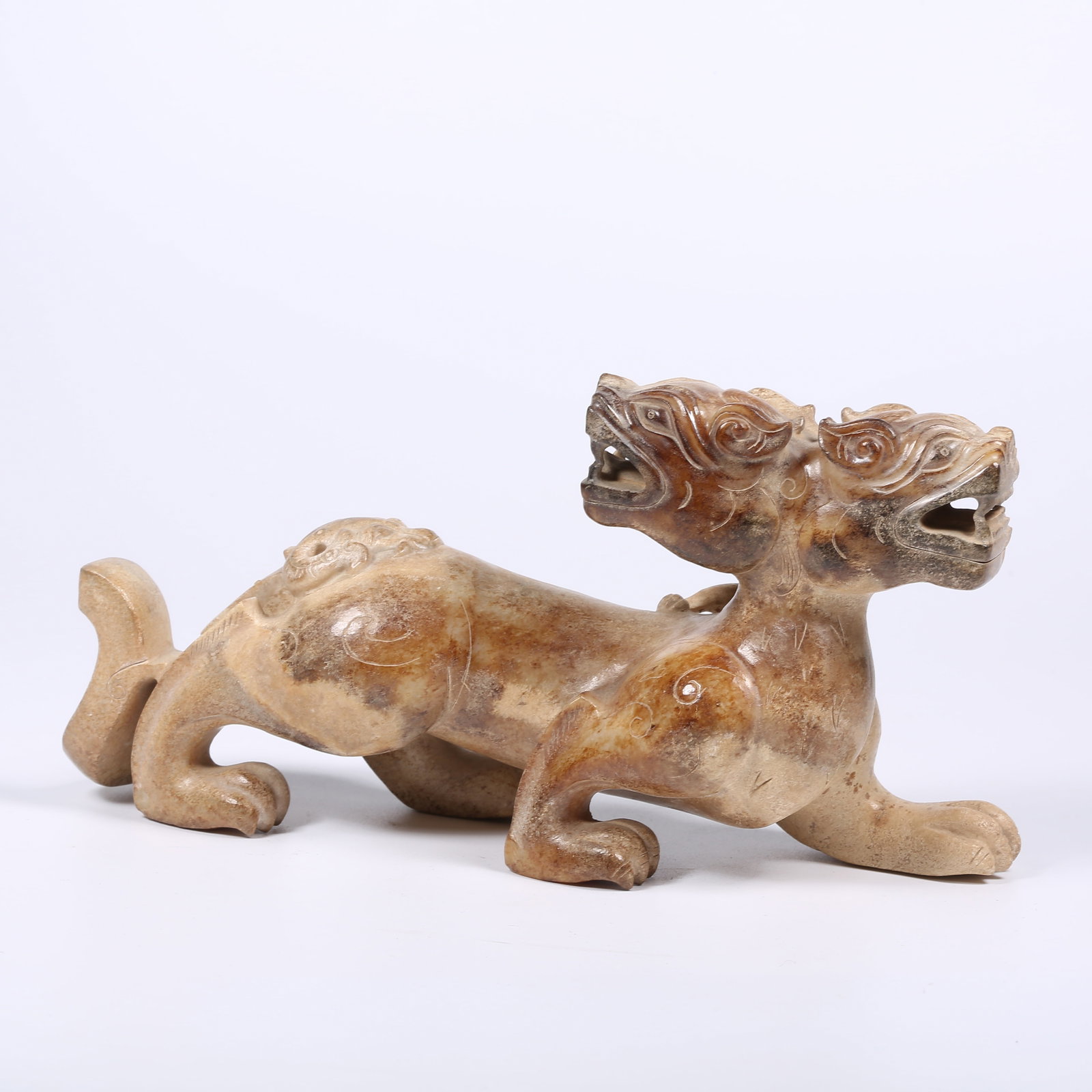 A ARCHAIC JADE AUSPICIOUS BEAST: Archaic Jade Auspicious Beast