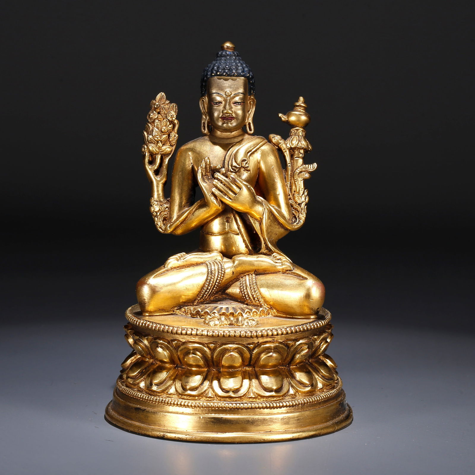 A GILT BRONZE BUDDHA FIGURE (1 of 9)