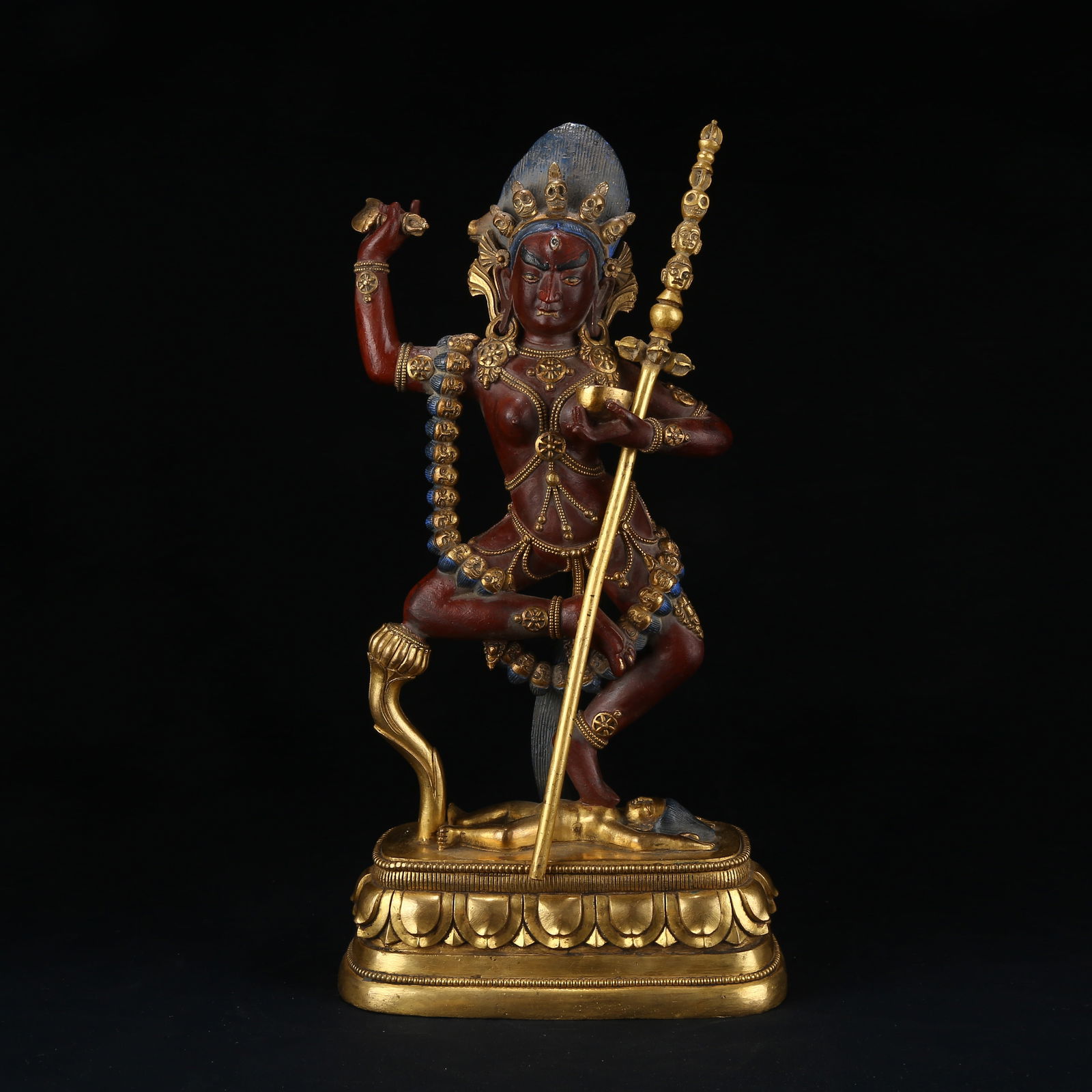 A PARTIALLY GILT BRONZE VAJRAV?R?H? STATUE: Partially gilt bronze Vajravarahi statue
