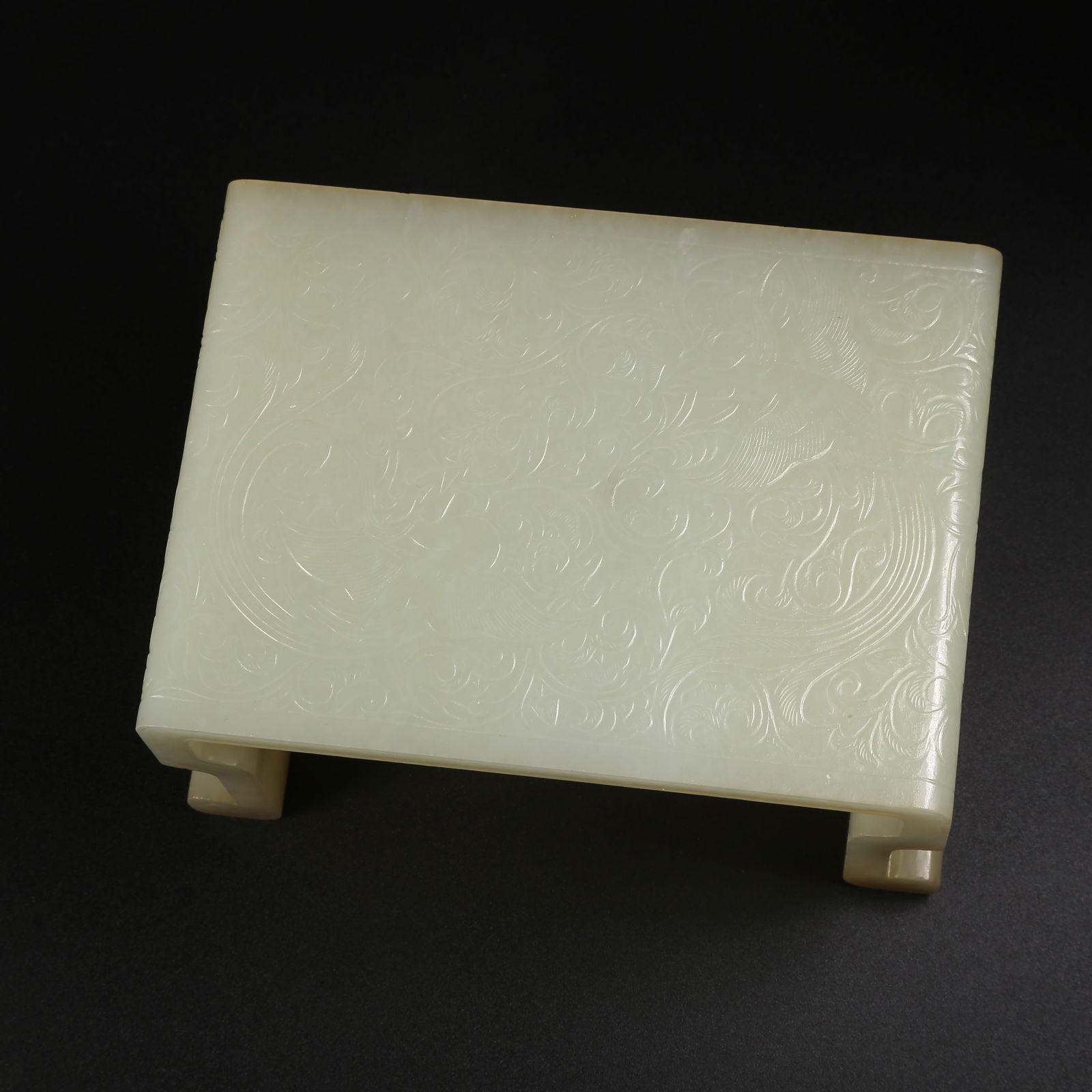 A HETIAN JADE INKSTONE BED WITH PIERCED PHOENIX DESIGN: Hetian jade inkstone bed with pierced phoenix design