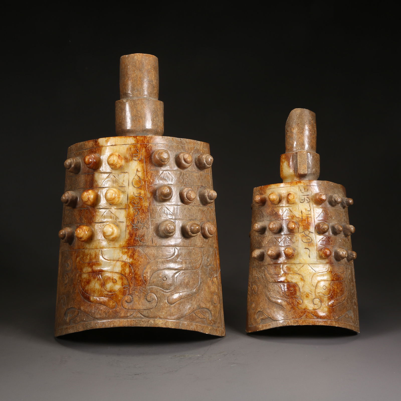 A SET OF ANCIENT JADE BEAST-FACE YONGZHONG BELLS: Set of ancient jade beast-face yongzhong bells
