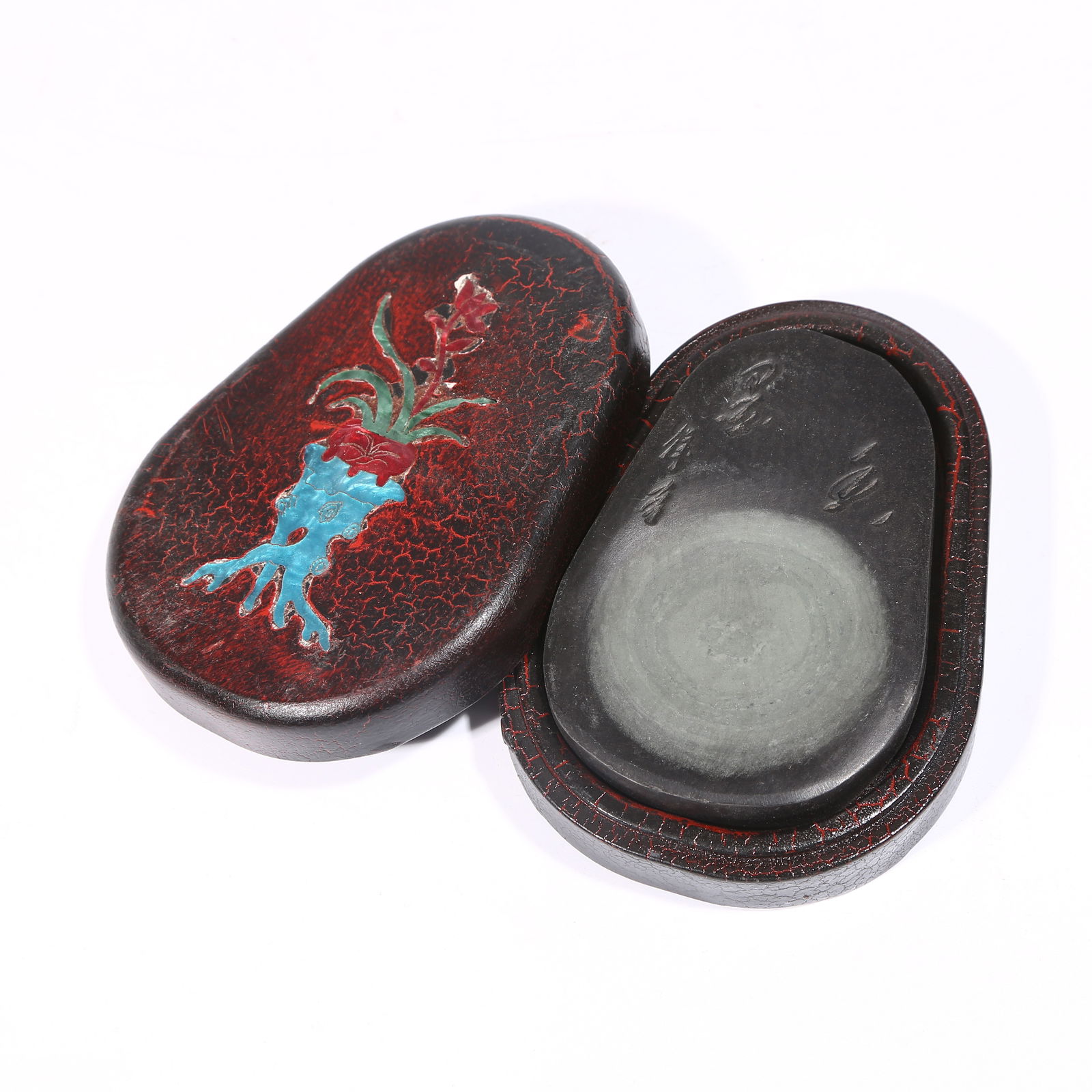 A LACQUER BOX WITH MULTI-MATERIAL INLAID INKSTONE: Lacquer Box with Multi-Material Inlaid Inkstone