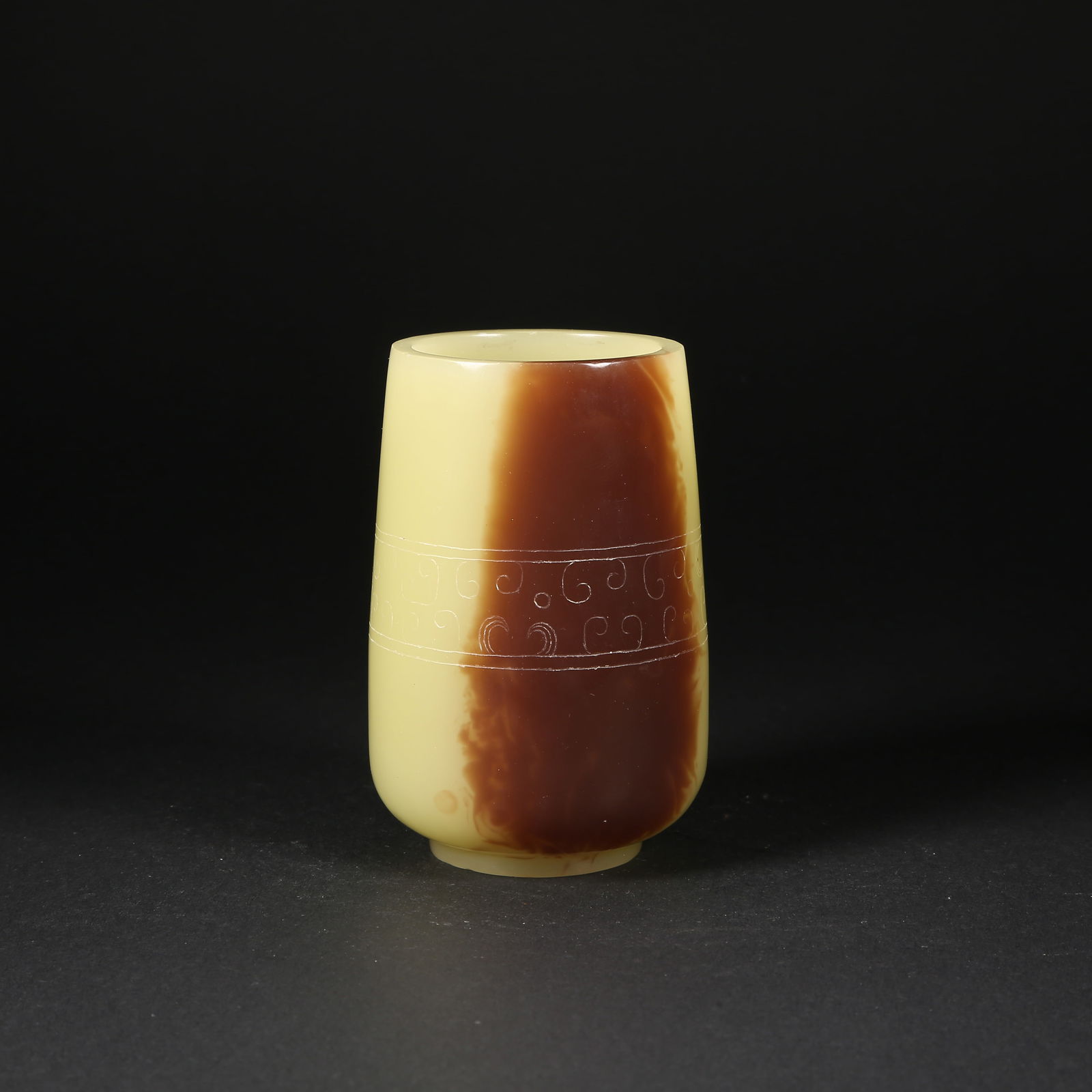 A HETIAN YELLOW JADE CUP: Hetian yellow jade cup