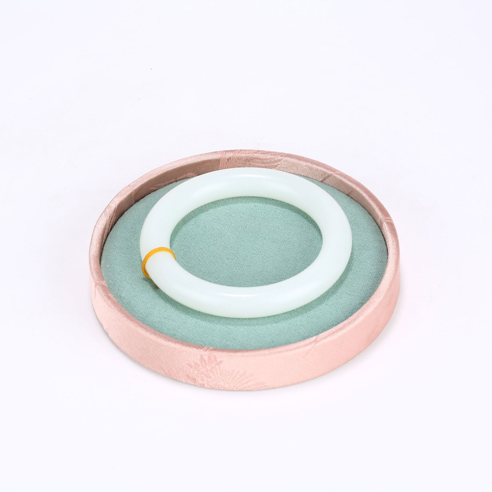 A HETIAN WHITE JADE BRACELET: Hetian White Jade Bracelet