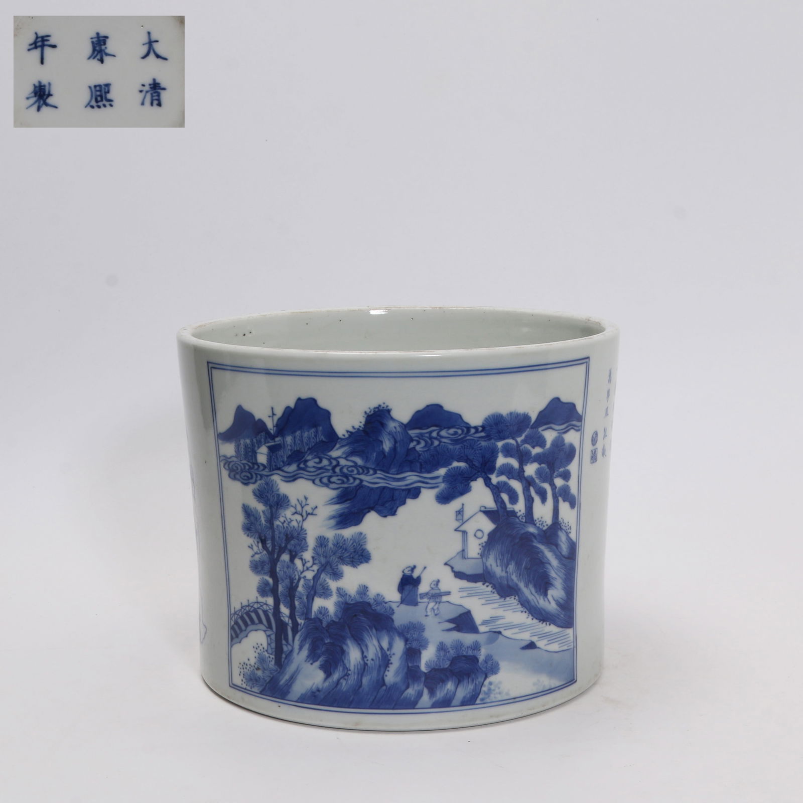A BLUE AND WHITE FIGURE STORY PATTERN BRUSH POT: Blue and White Figure Story Pattern Brush Pot
