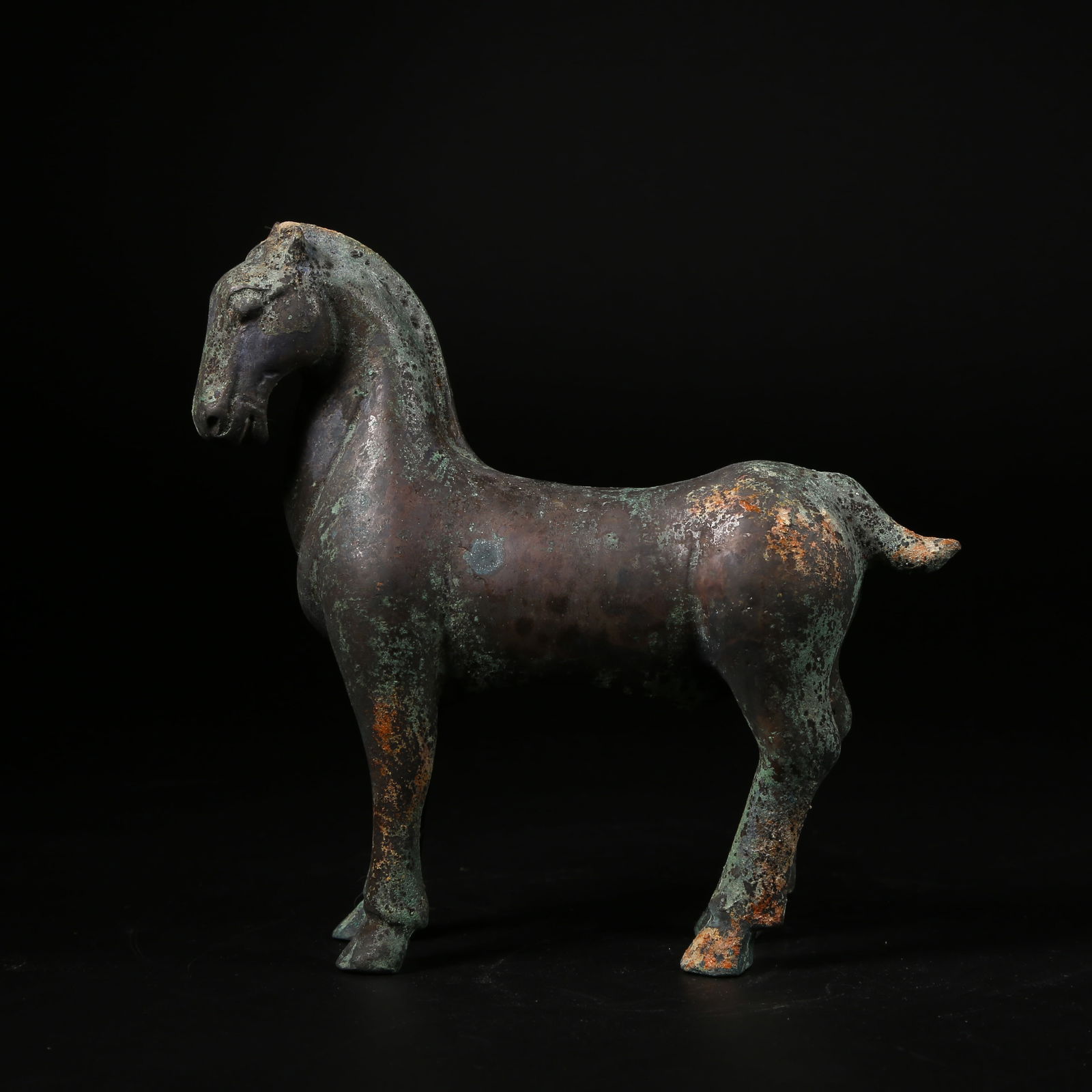 A BRONZE HORSE: Bronze horse