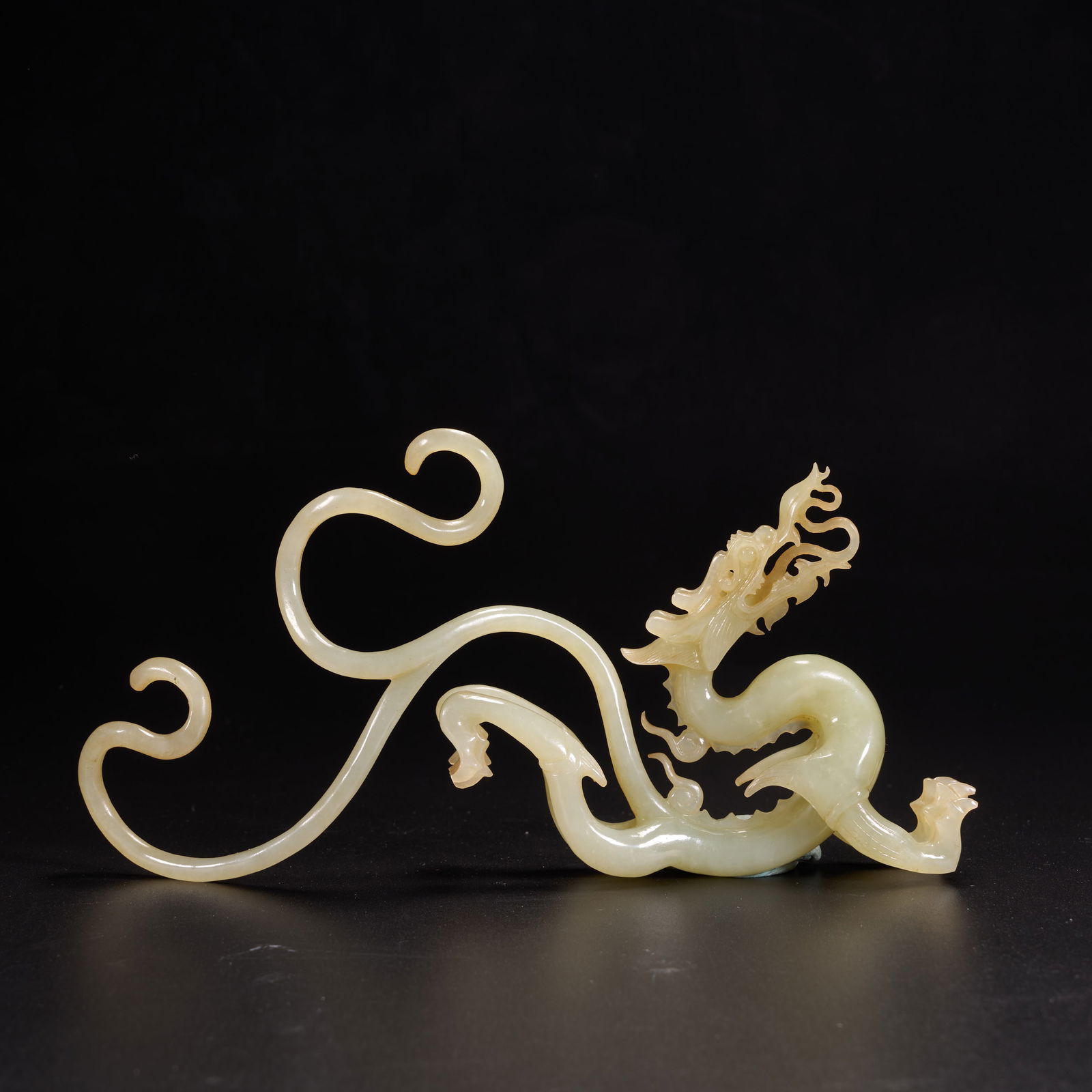 A HIGH-ANTIQUITY JADE DRAGON ORNAMENT (1 of 12)