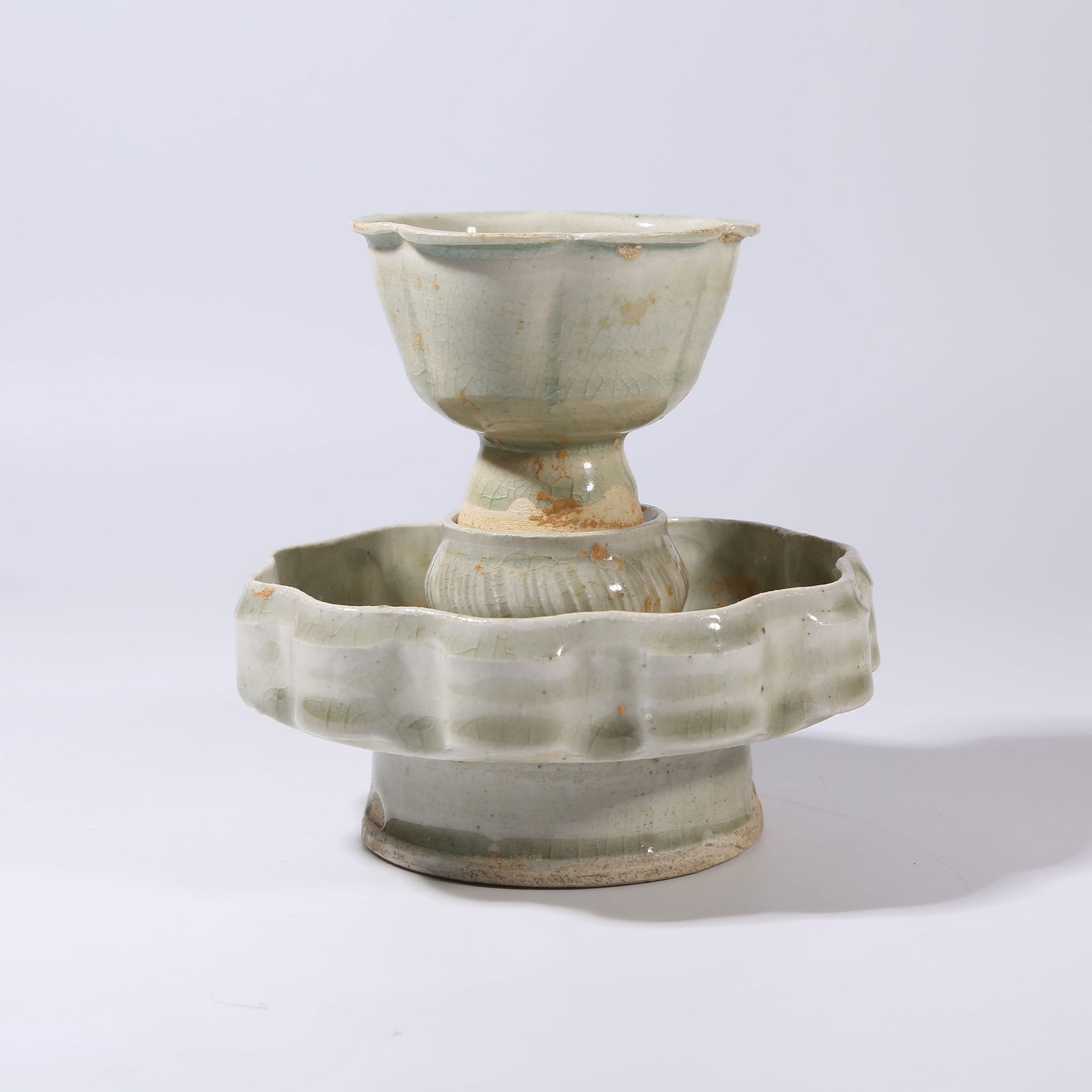 A QINGBAI PORCELAIN FLOWER-RIM CUP WITH MATCHING STAND (1 of 8)