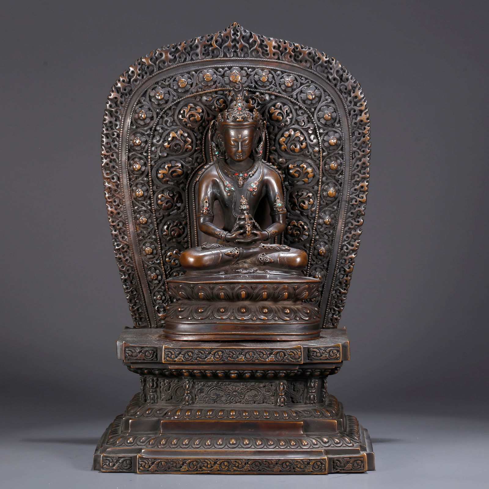 A GILT BRONZE AMITAYUS (LONGEVITY BUDDHA) STATUE (1 of 10)