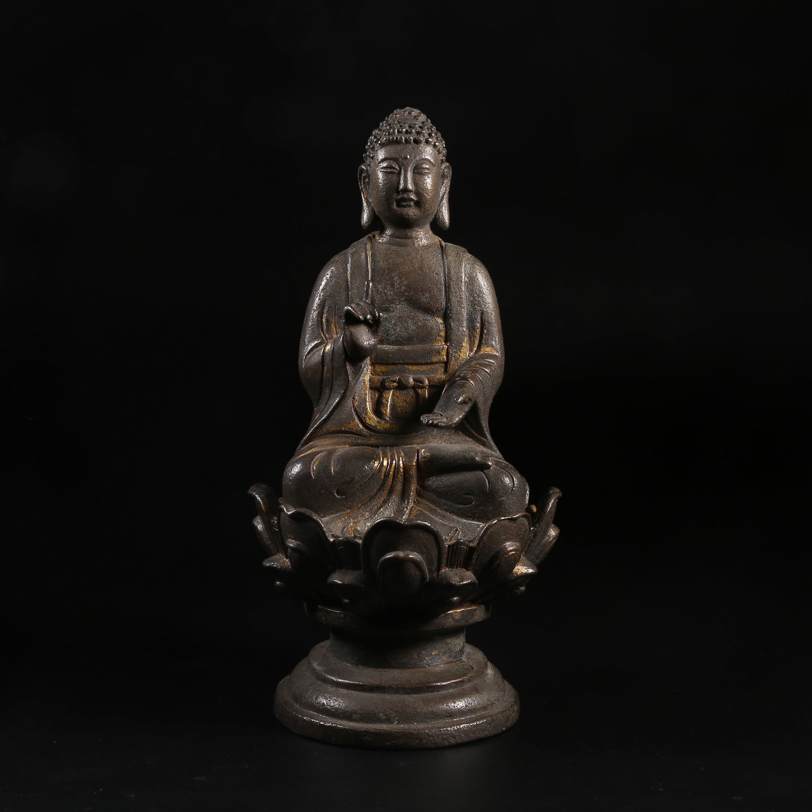 A GILT-BRONZE BUDDHA STATUE (1 of 8)