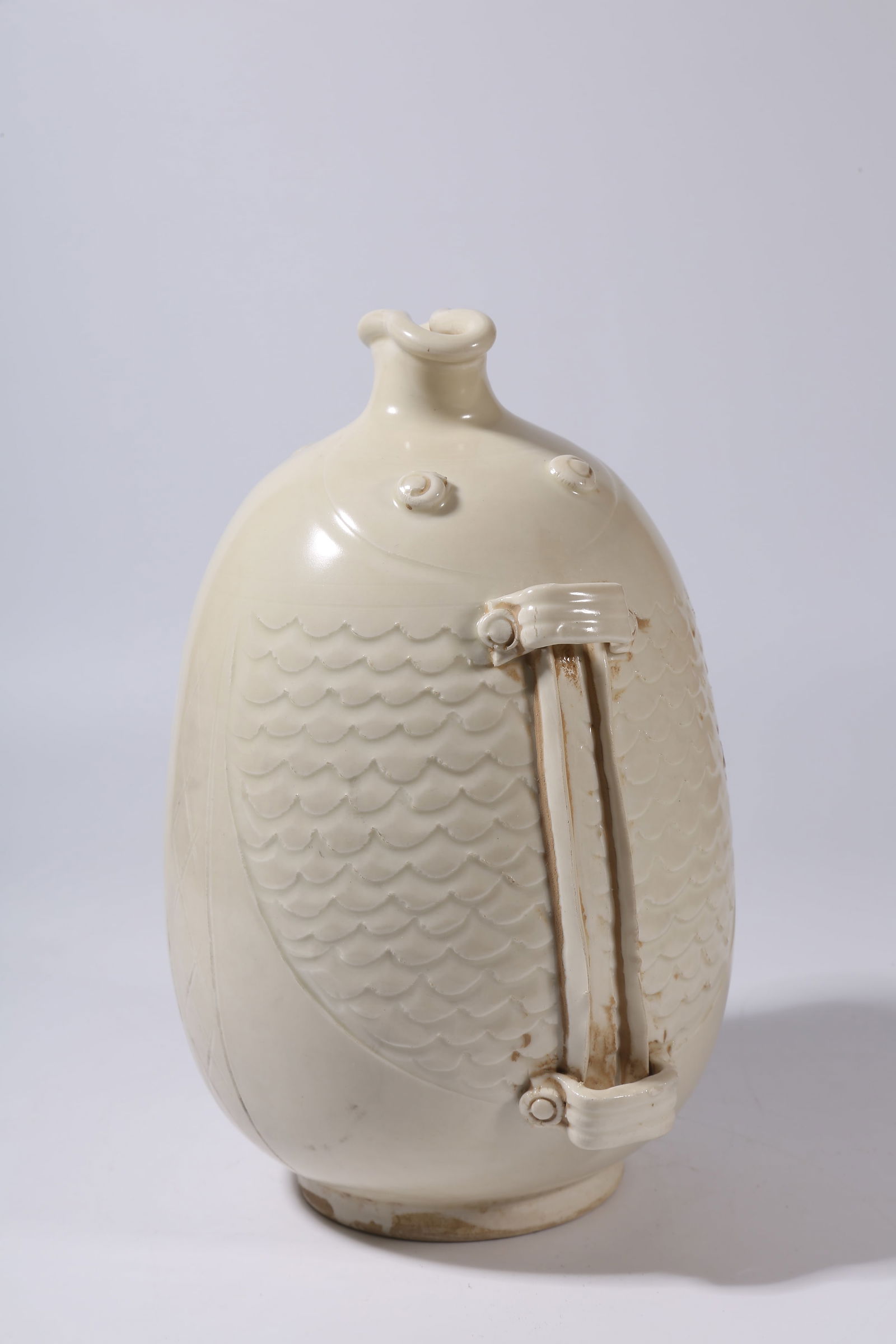 A DING WARE DOUBLE-FISH PIERCED BOTTLE - 5