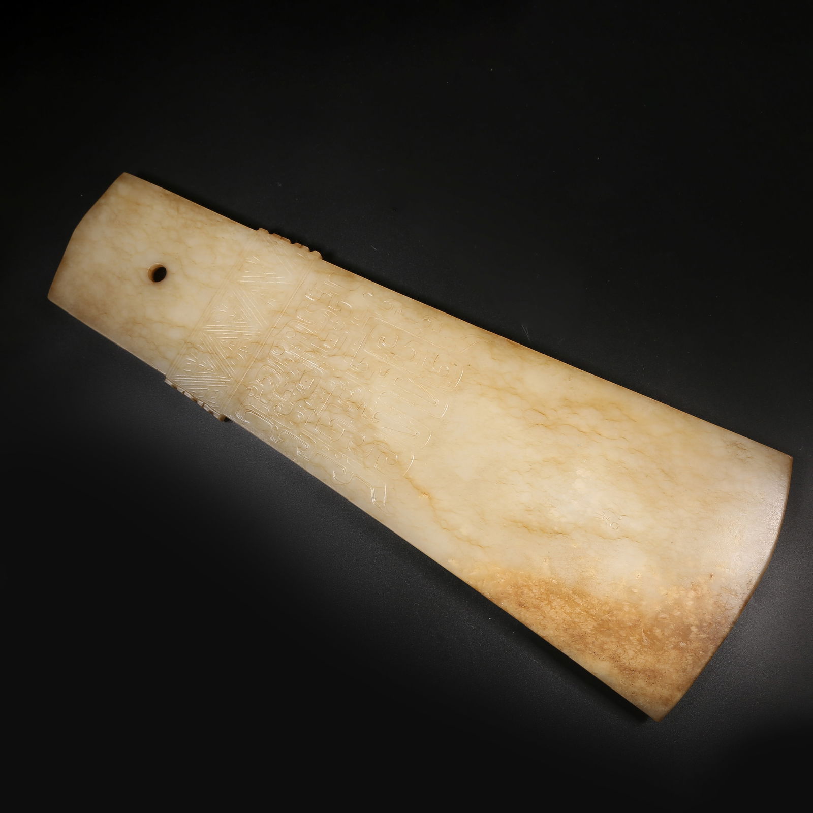 A PRE-HAN ANCIENT JADE YAO ZHANG (1 of 10)