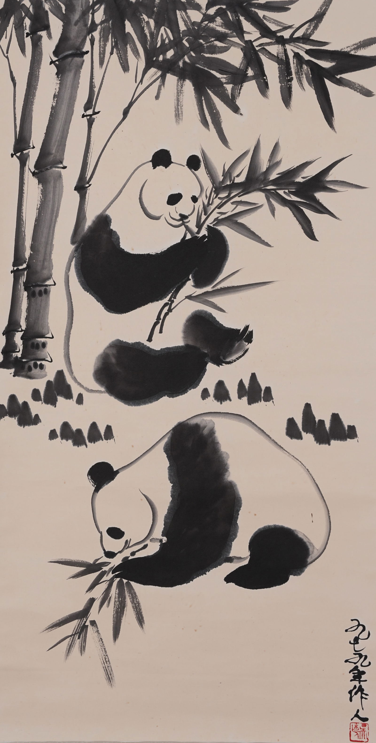 A PANDA PAINTING ON PAPER BY WU ZUOREN.吳作人 (1 of 8)
