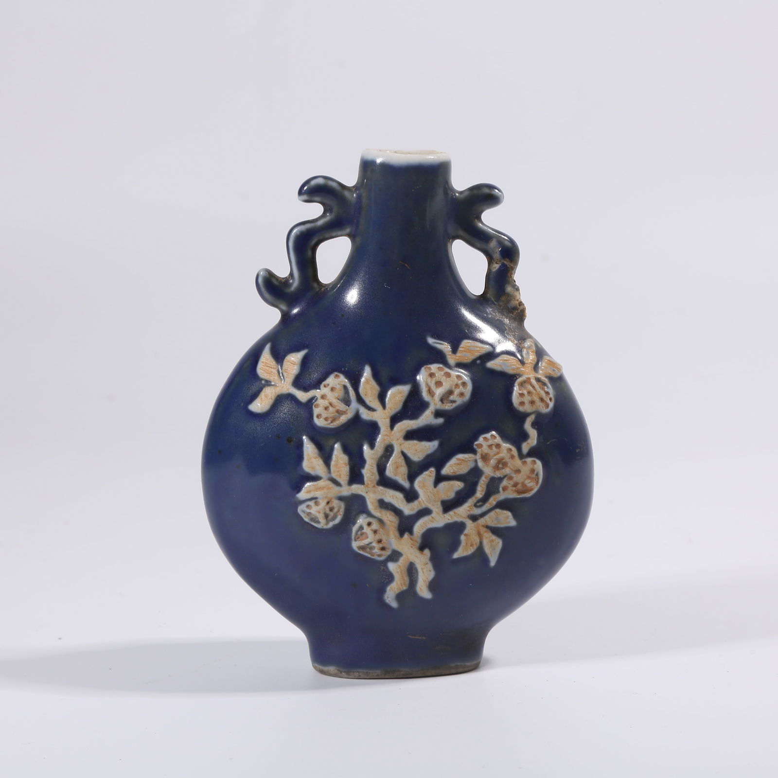 A QING DYNASTY JILUAN GLAZE EXPOSED-BODY SMALL DOUBLE-HANDLED VASE WITH AUSPICIOUS FRUIT PATTERN (1 of 9)