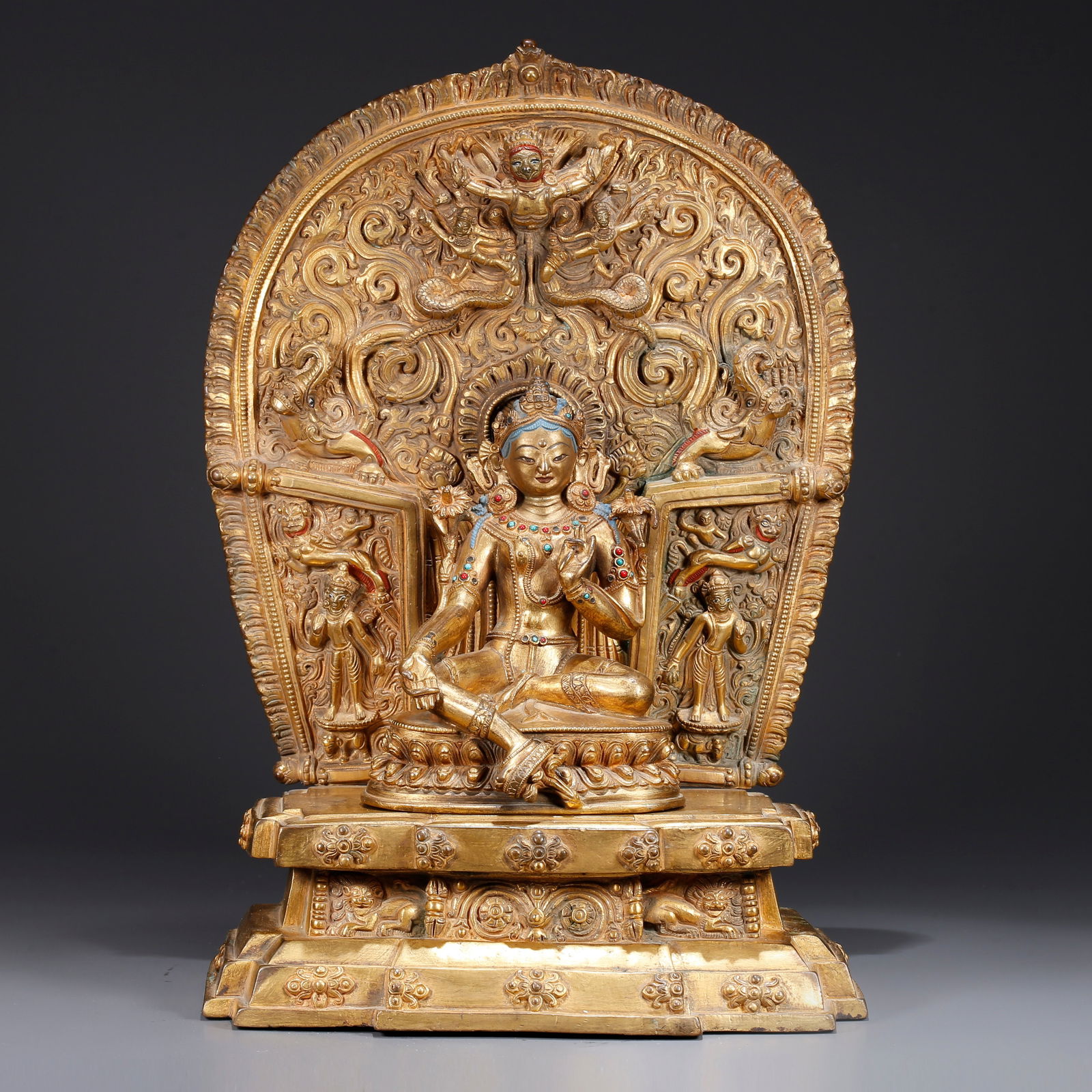 A GILDED BRONZE STATUE OF GREEN TARA (1 of 11)
