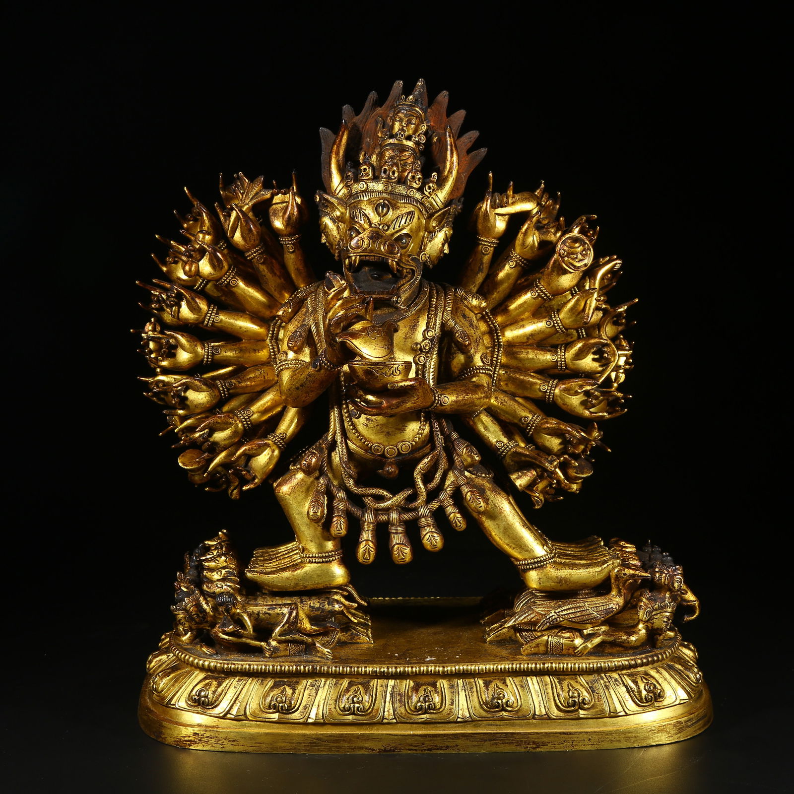 A GILDED BRONZE STATUE OF MAHAVIRA VAJRA (1 of 8)
