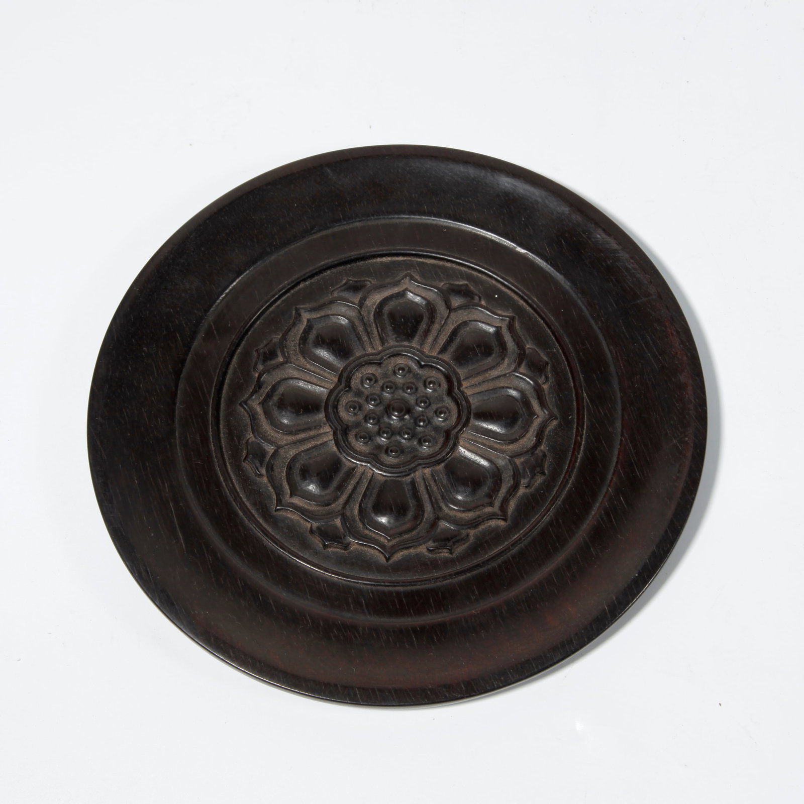 A ZITAN WOOD PLATE WITH FLORAL CARVING (1 of 10)