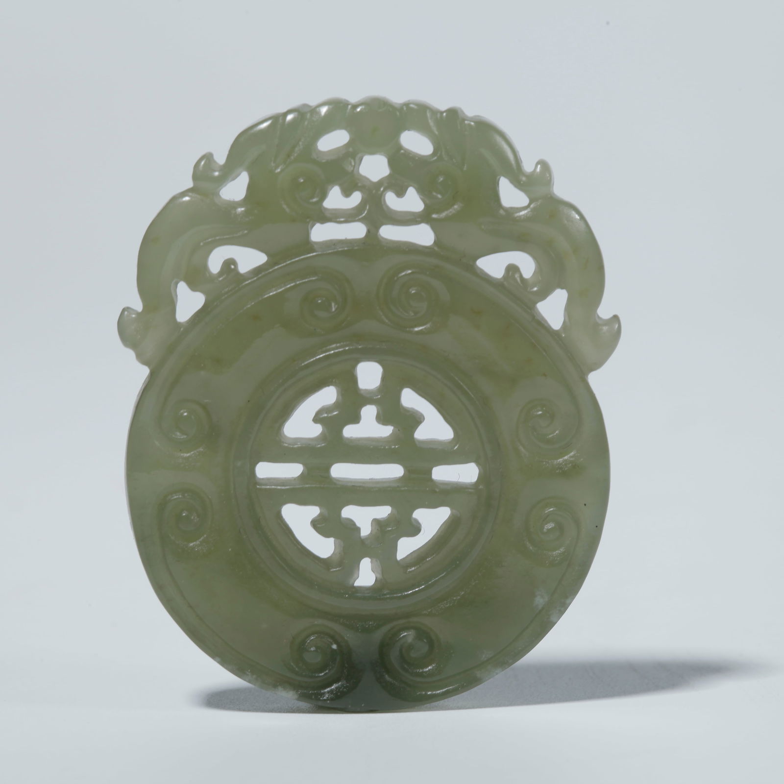 A HETIAN JADE PENDANT IN GREEN JADE (1 of 9)