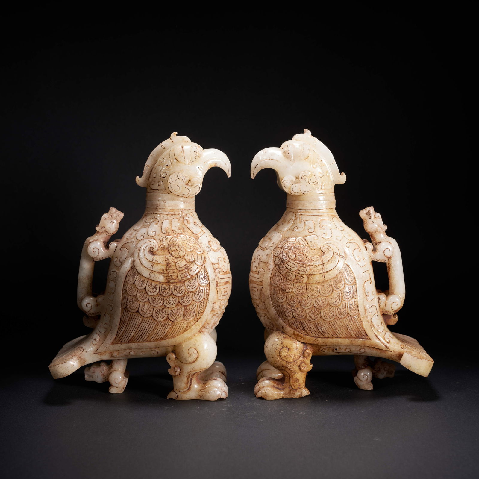A SET OF HETIAN JADE BIRD ZUN VESSELS, HAN DYNASTY: Set of Hetian Jade Bird Zun Vessels, Han Dynasty