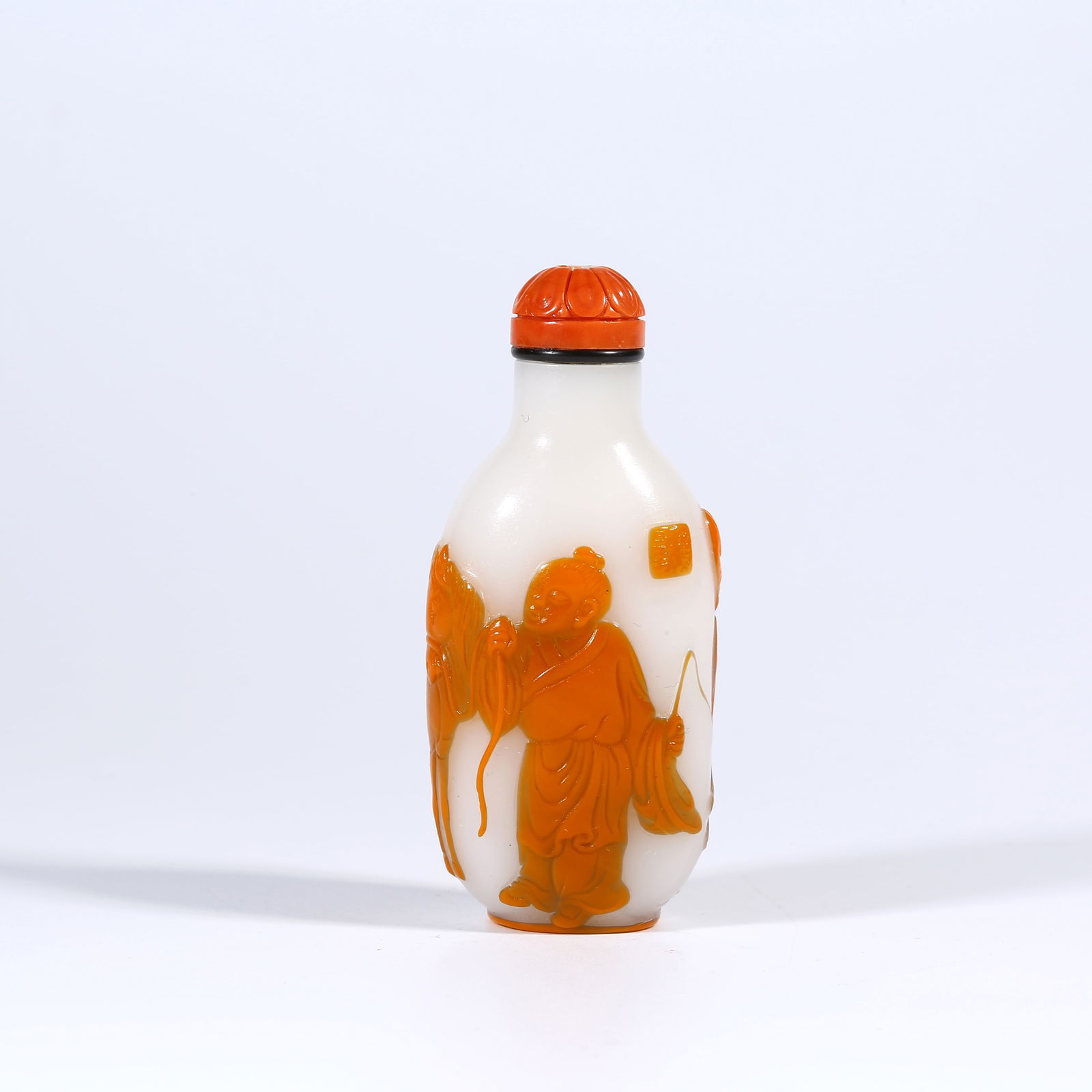 A OVERLAY SNUFF BOTTLE WITH NARRATIVE FIGURES (1 of 9)