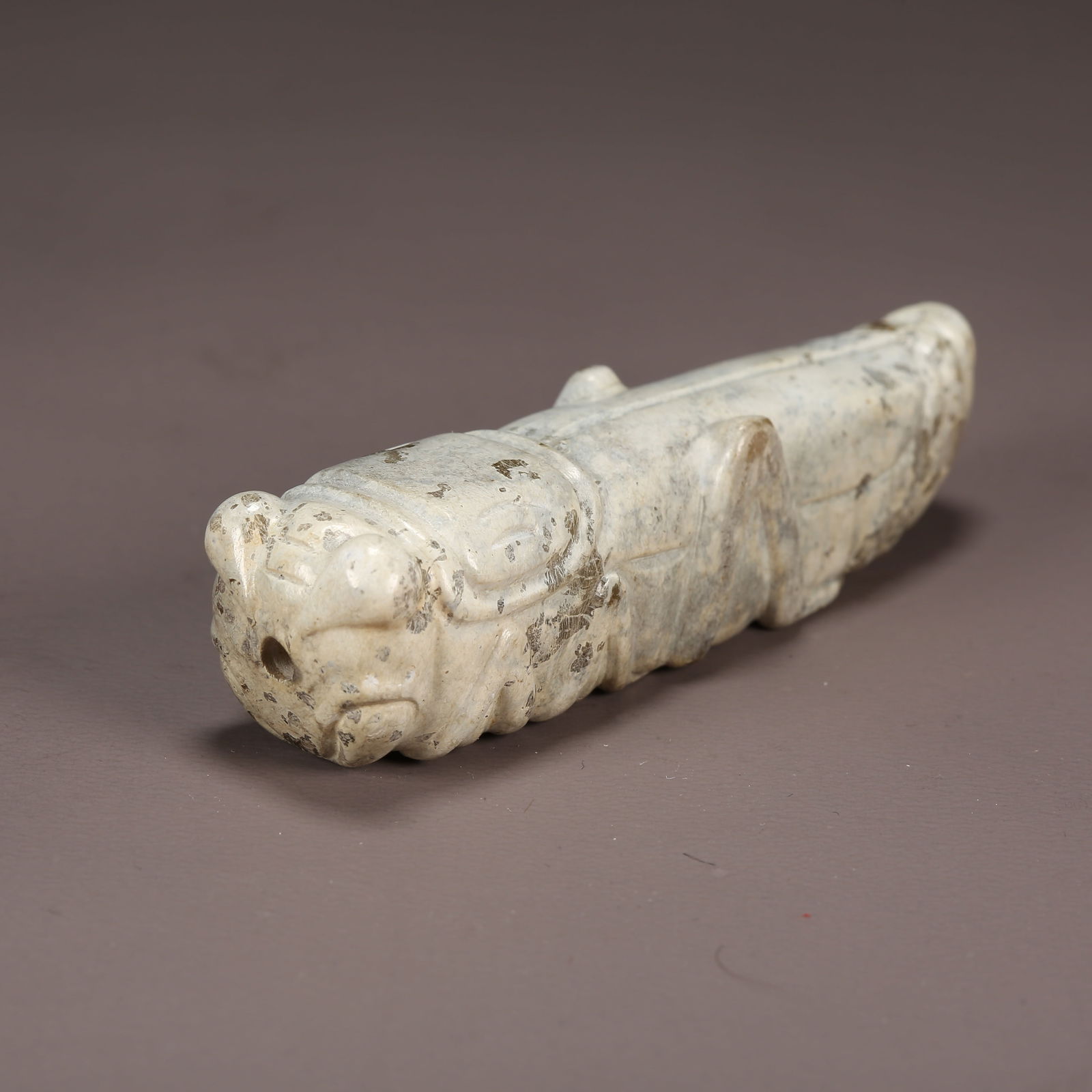 A ANCIENT JADE "FLYING YELLOW" AUSPICIOUS PENDANT (1 of 8)