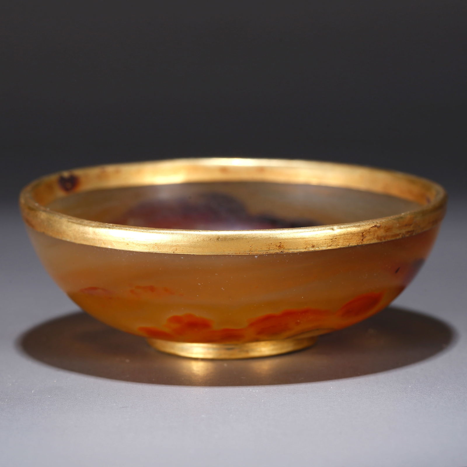 A AGATE CARVED CUP (1 of 9)