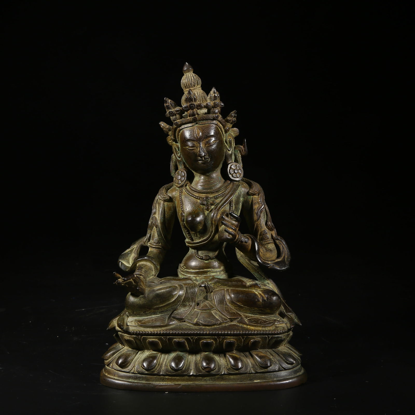 A LARGE BRONZE WHITE-UMBRELLA-CANOPY STATUE OF VAJRAVARAHI: Large Bronze White-Umbrella-Canopy Statue of Vajravarahi
