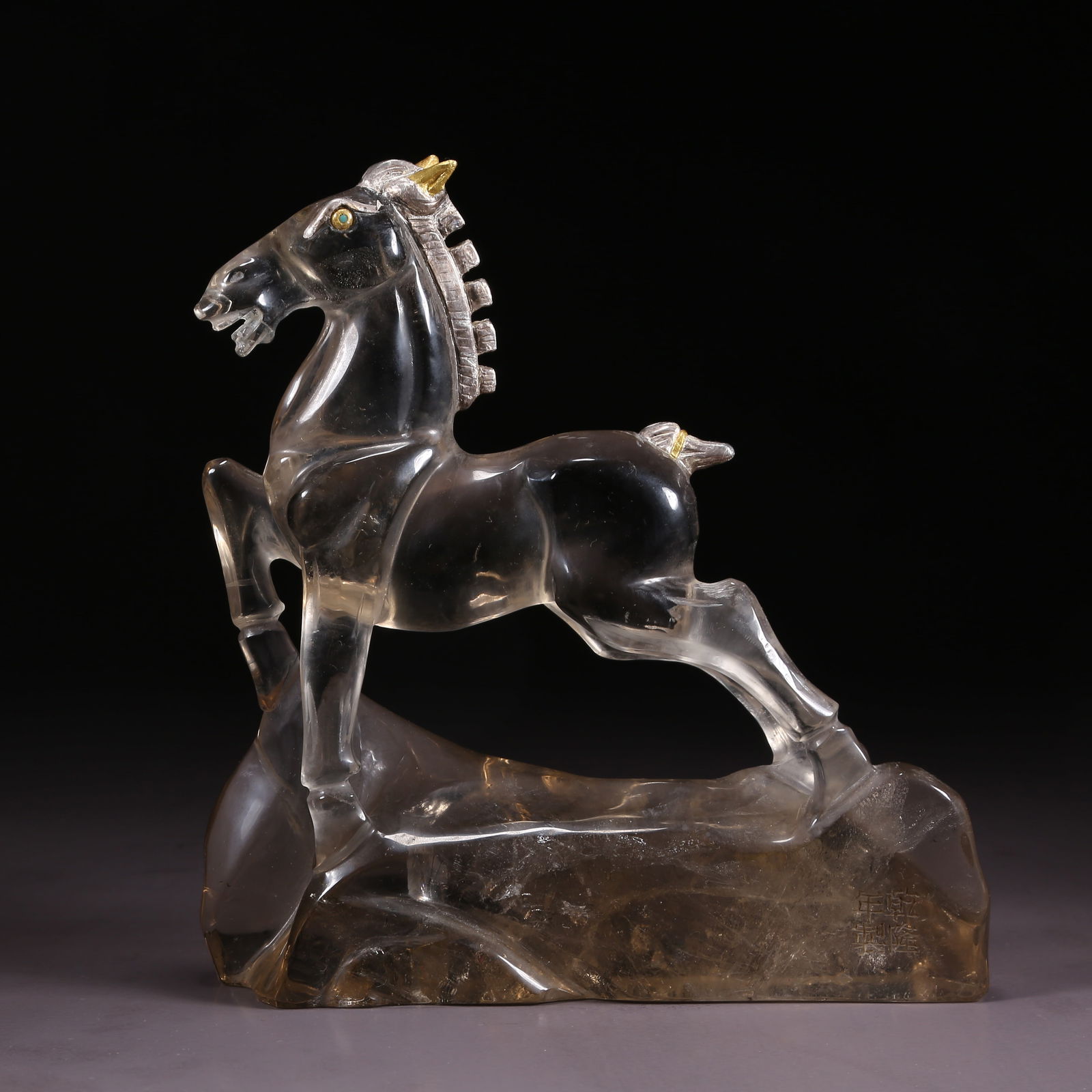 A CRYSTAL GALLOPING HORSE ORNAMENT (1 of 8)