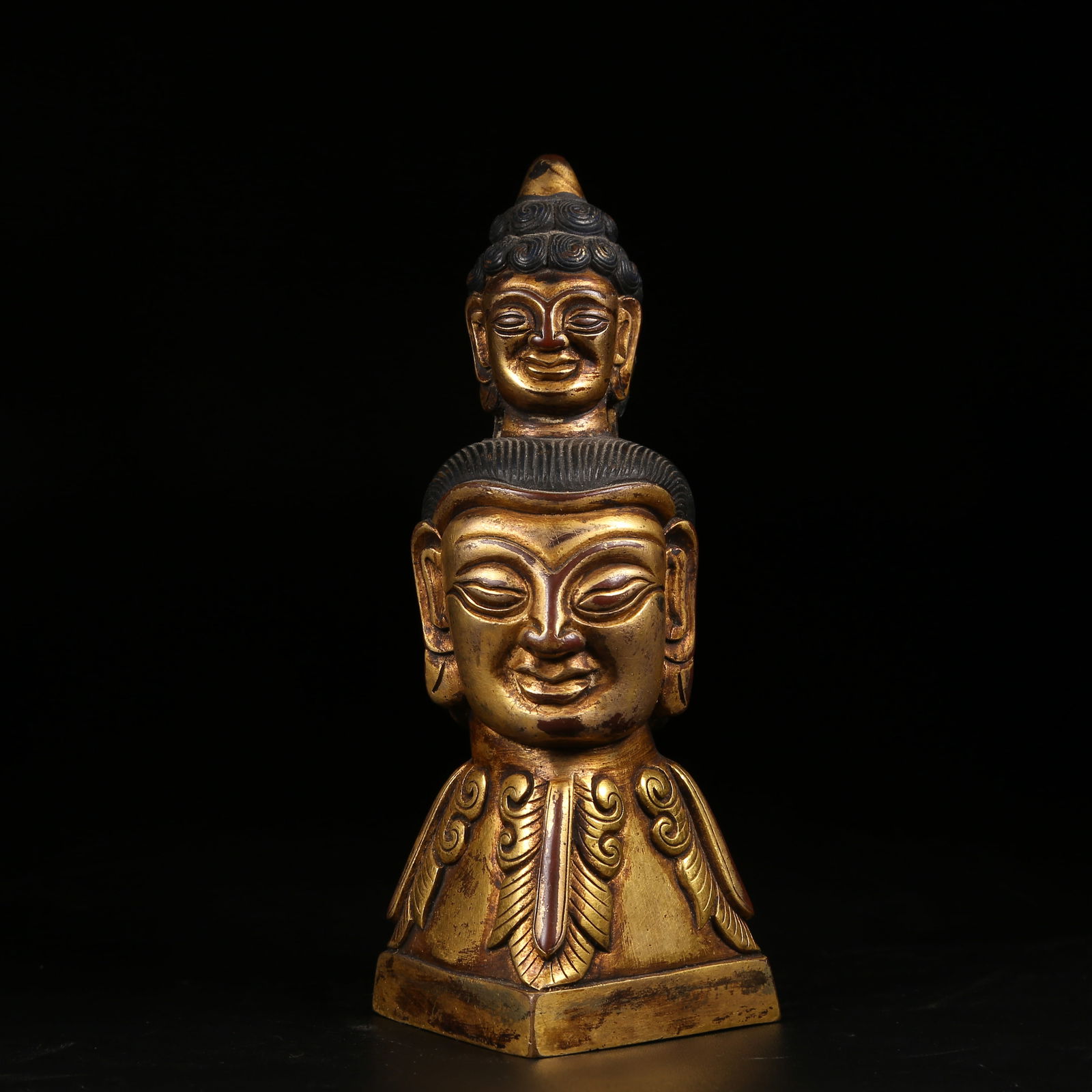 A GILT BRONZE SEAL (1 of 9)