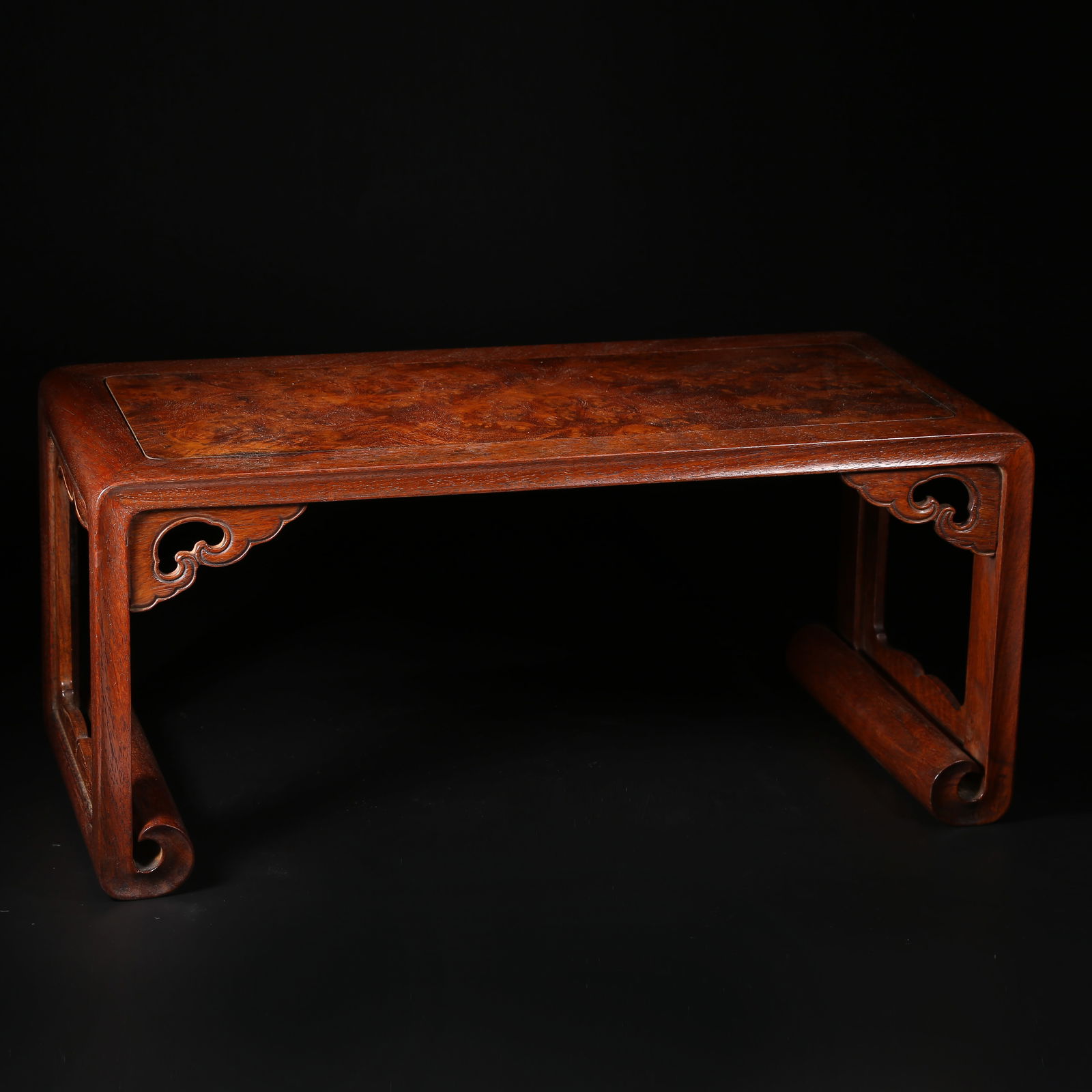 A HUANGHUALI STAND INLAID WITH BURLWOOD: Huanghuali Stand Inlaid with Burlwood