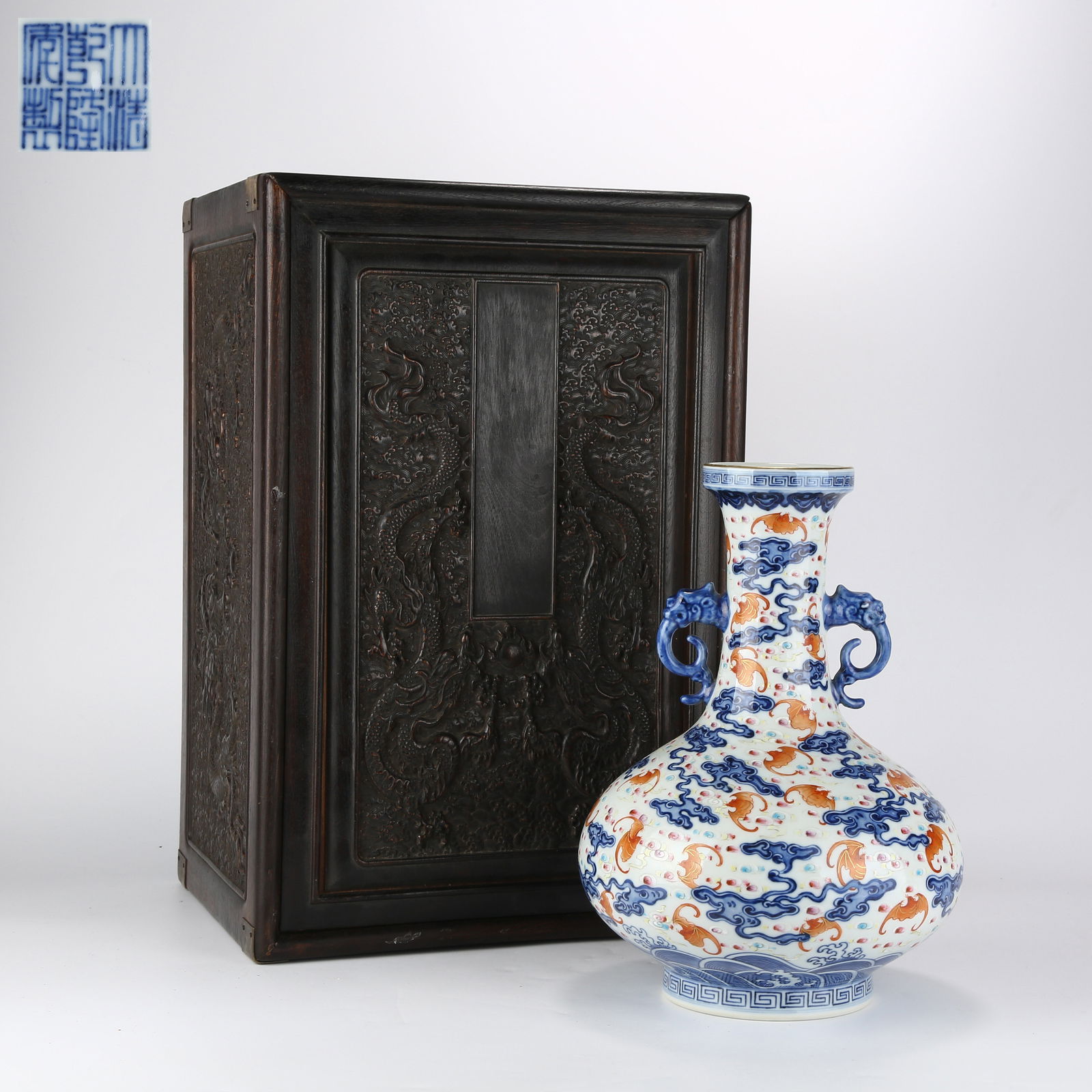 A BLUE AND WHITE WITH FAMILLE-ROSE BEAST-HANDLE VASE WITH "GREAT BLESSINGS FROM HEAVEN" DESIGN: Blue and White with Famille-Rose Beast-Handle Vase with "Great Blessings from Heaven" Design