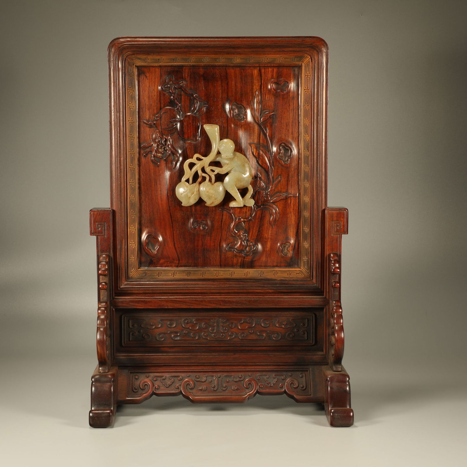 A HUANGHUALI INLAID JADE CARVED MONKEY OFFERING LONGEVITY TABLE SCREEN (1 of 8)