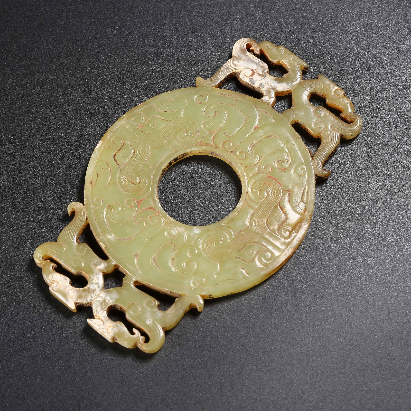 A ANCIENT JADE EXPANDED-EDGE BI DISC WITH DRAGON DESIGN (1 of 9)