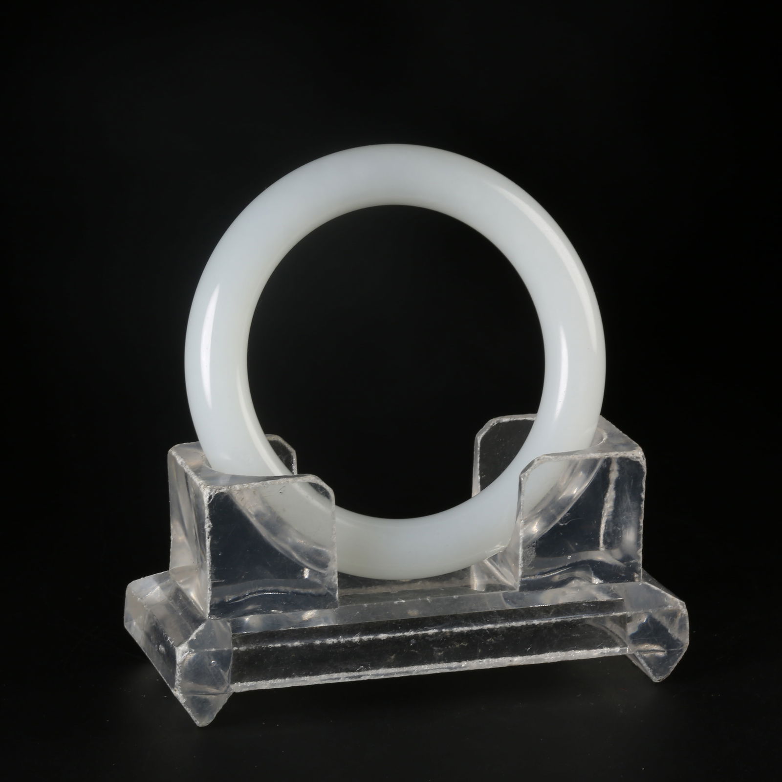 A HETIAN WHITE JADE BRACELET (1 of 9)