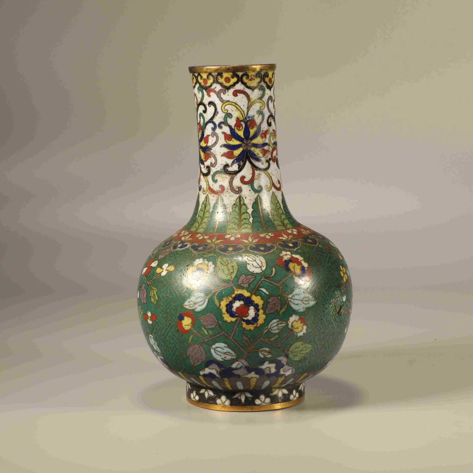 A CLOISONNÉ FLORAL CELESTIAL GLOBE VASE (1 of 6)