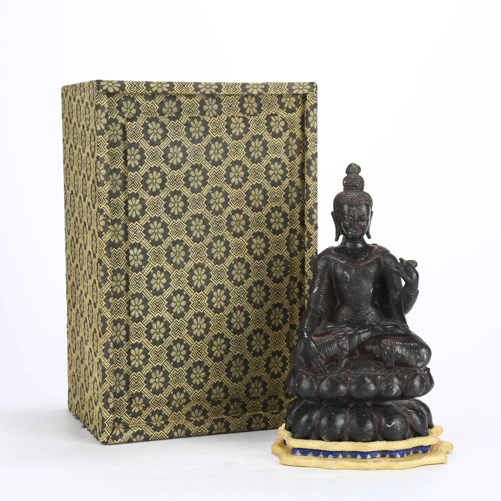 A BLACK STONE SWAT STYLE STATUE OF SHAKYAMUNI BUDDHA: Black Stone Swat Style Statue of Shakyamuni Buddha