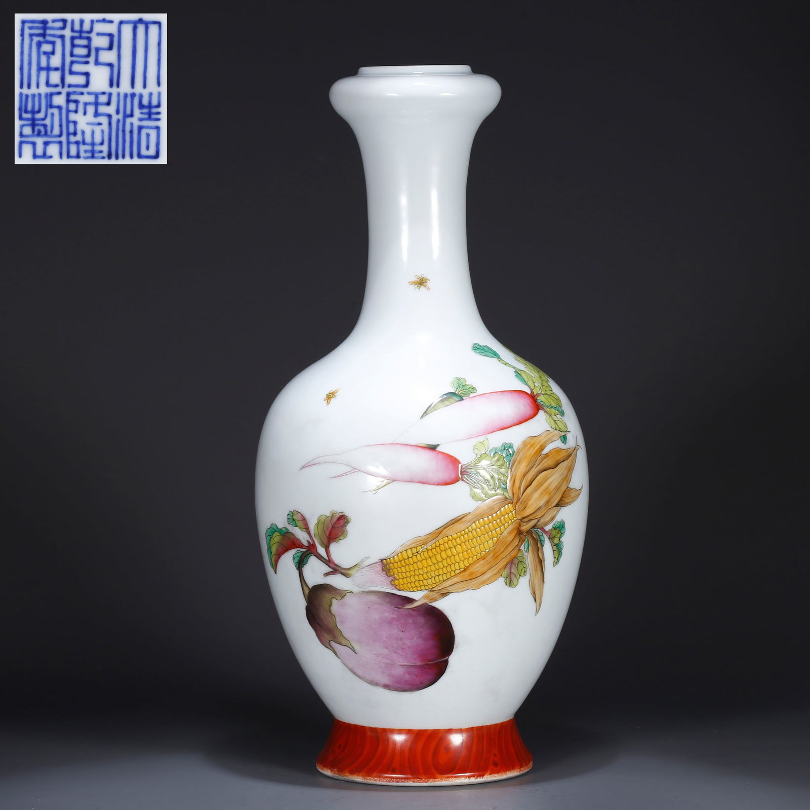 A FAMILLE ROSE APPRECIATION VASE (1 of 10)