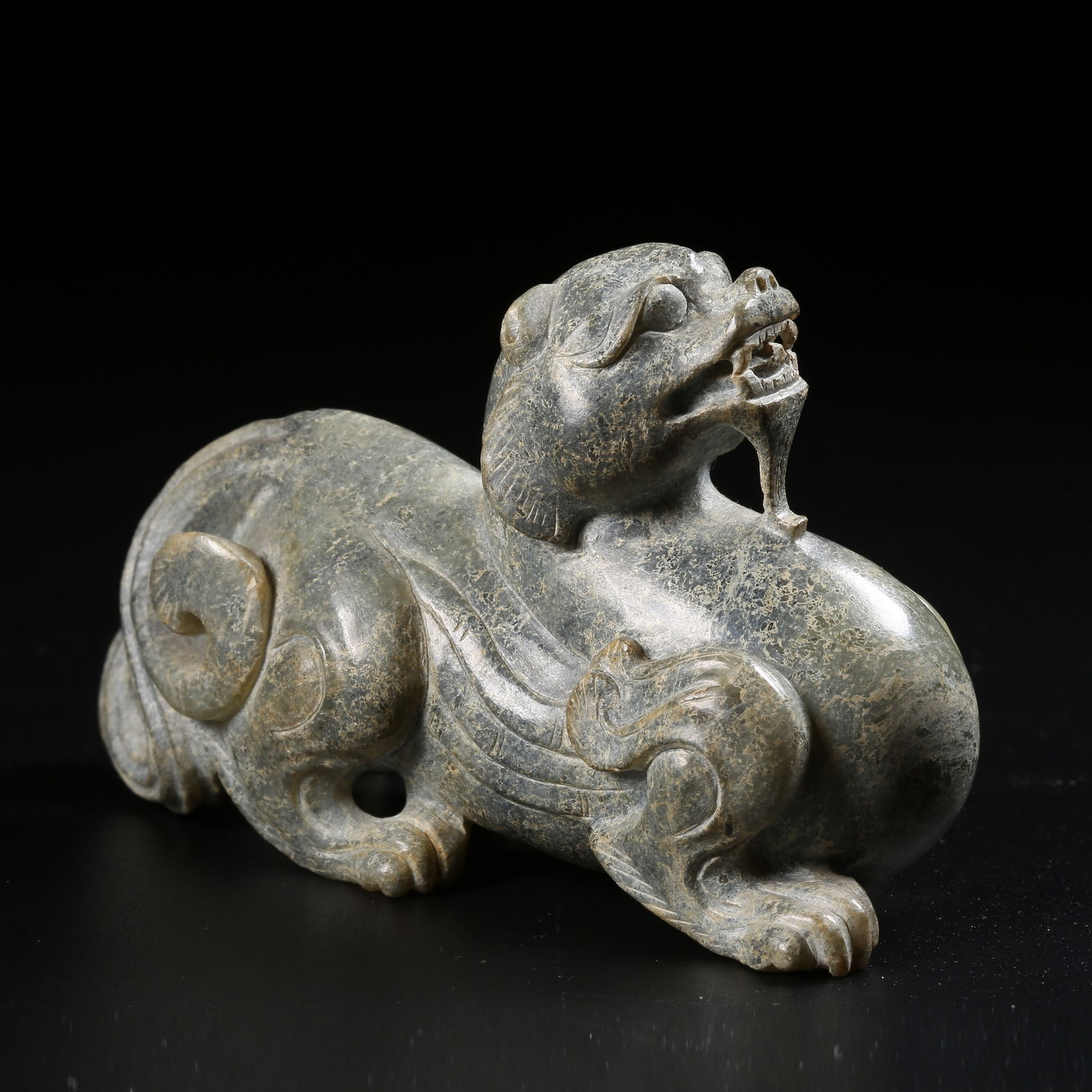 A ARCHAIC JADE AUSPICIOUS BEAST ORNAMENT (1 of 8)