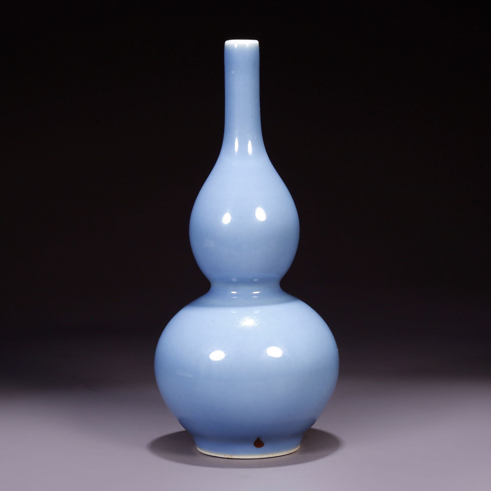 A SKY-BLUE GLAZED GOURD VASE (1 of 9)