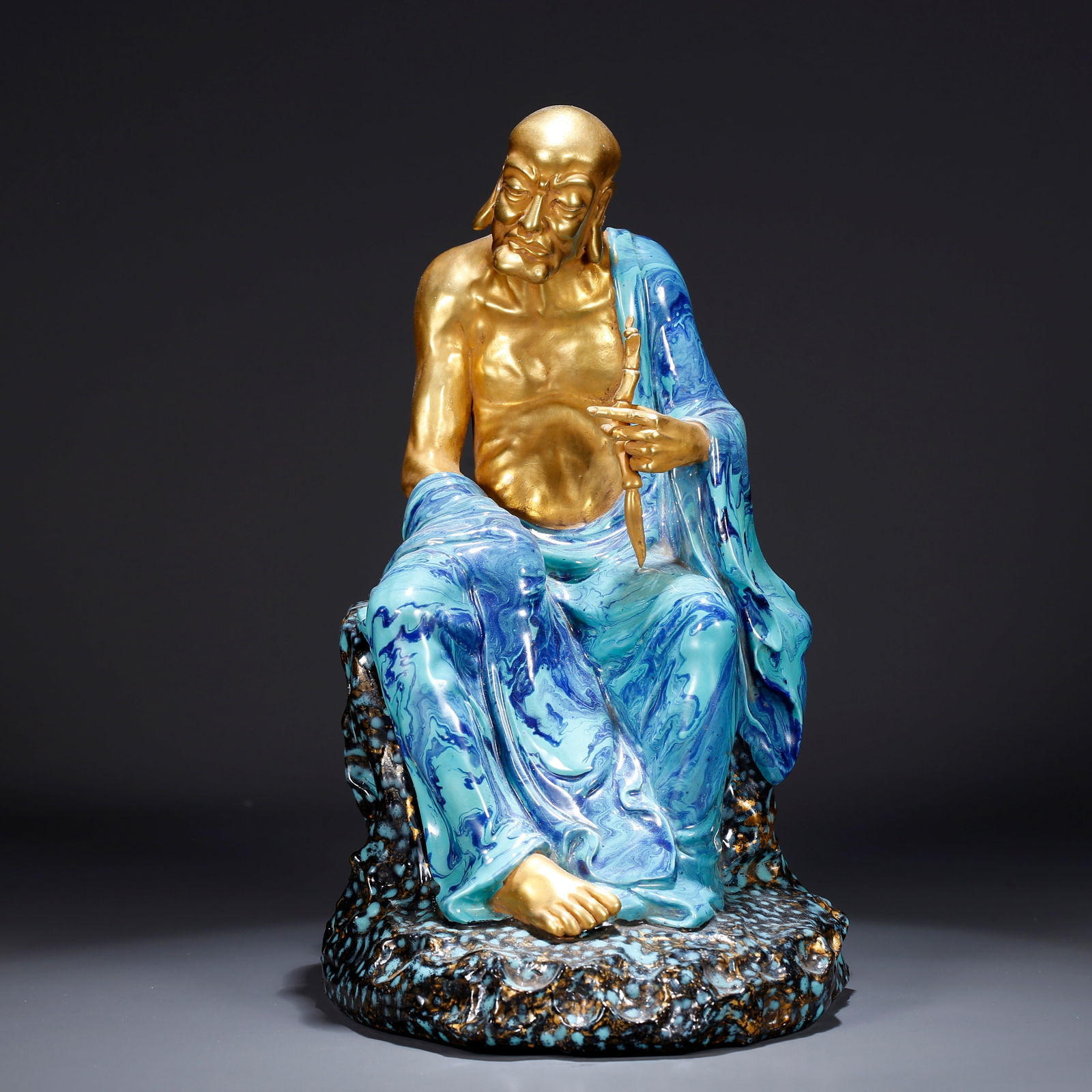 A FAMILLE ROSE FIGURINE ORNAMENT (1 of 9)