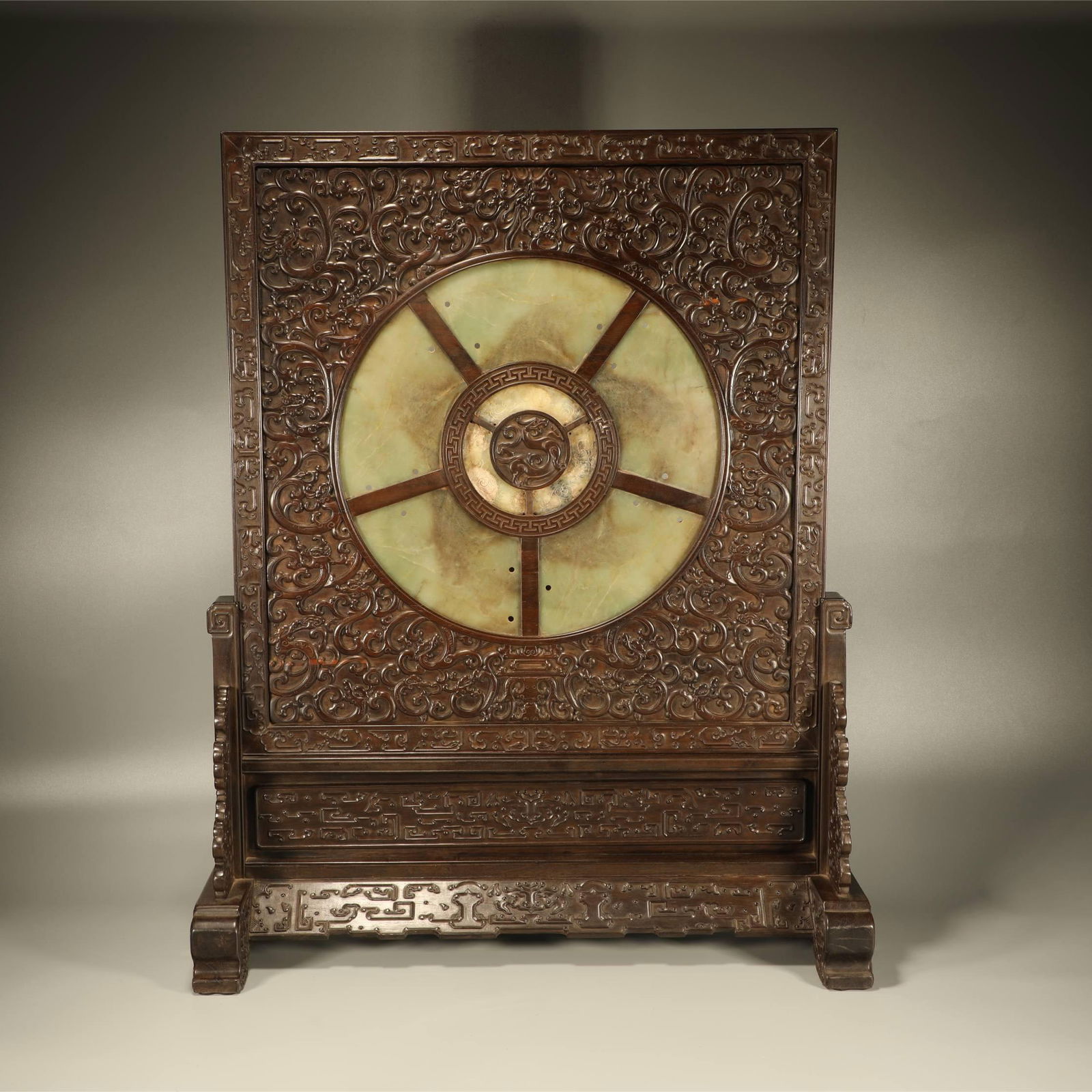 A ZITAN CARVED DRAGON-PATTERN INLAID JADE BI TABLE SCREEN (1 of 8)