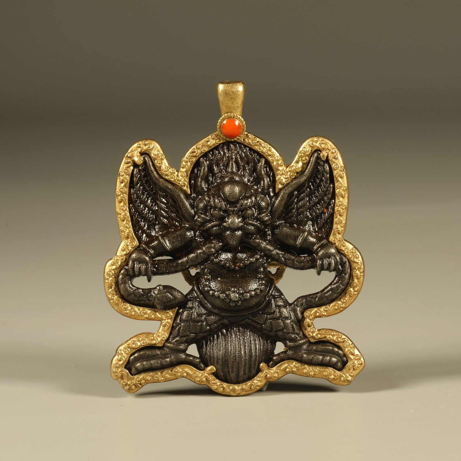 A IRON GREAT ROC WITH GOLDEN WINGS PENDANT (1 of 6)