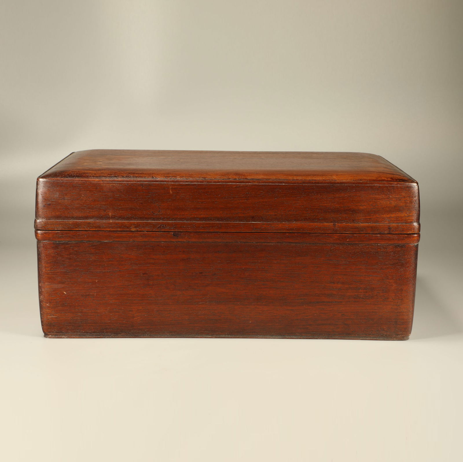 A HUANGHUALI YUANBAO BOX (1 of 7)