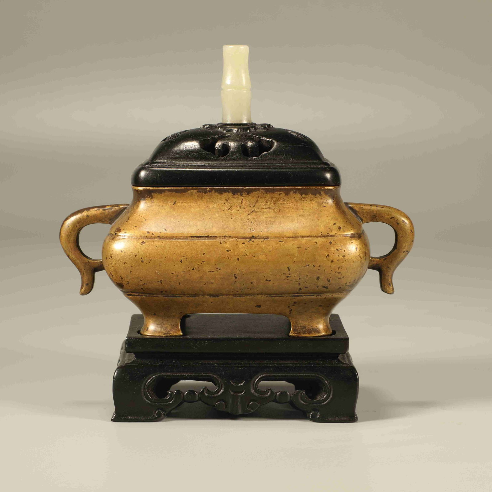 A BRONZE CROCODILE-EAR CENSER (1 of 6)