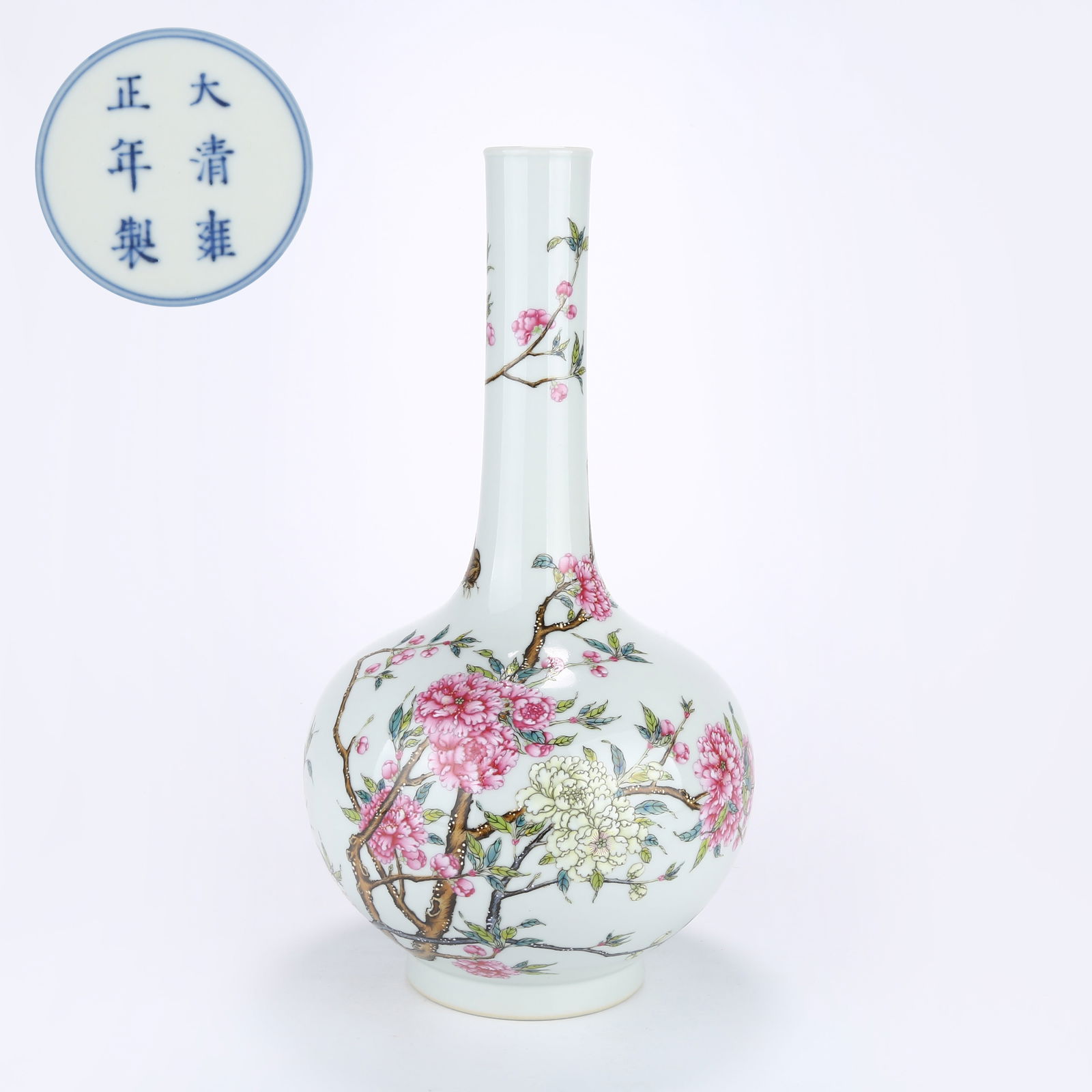 A FAMILLE-ROSE LONG-NECK VASE WITH FLORAL AND BUTTERFLY MOTIF (1 of 10)