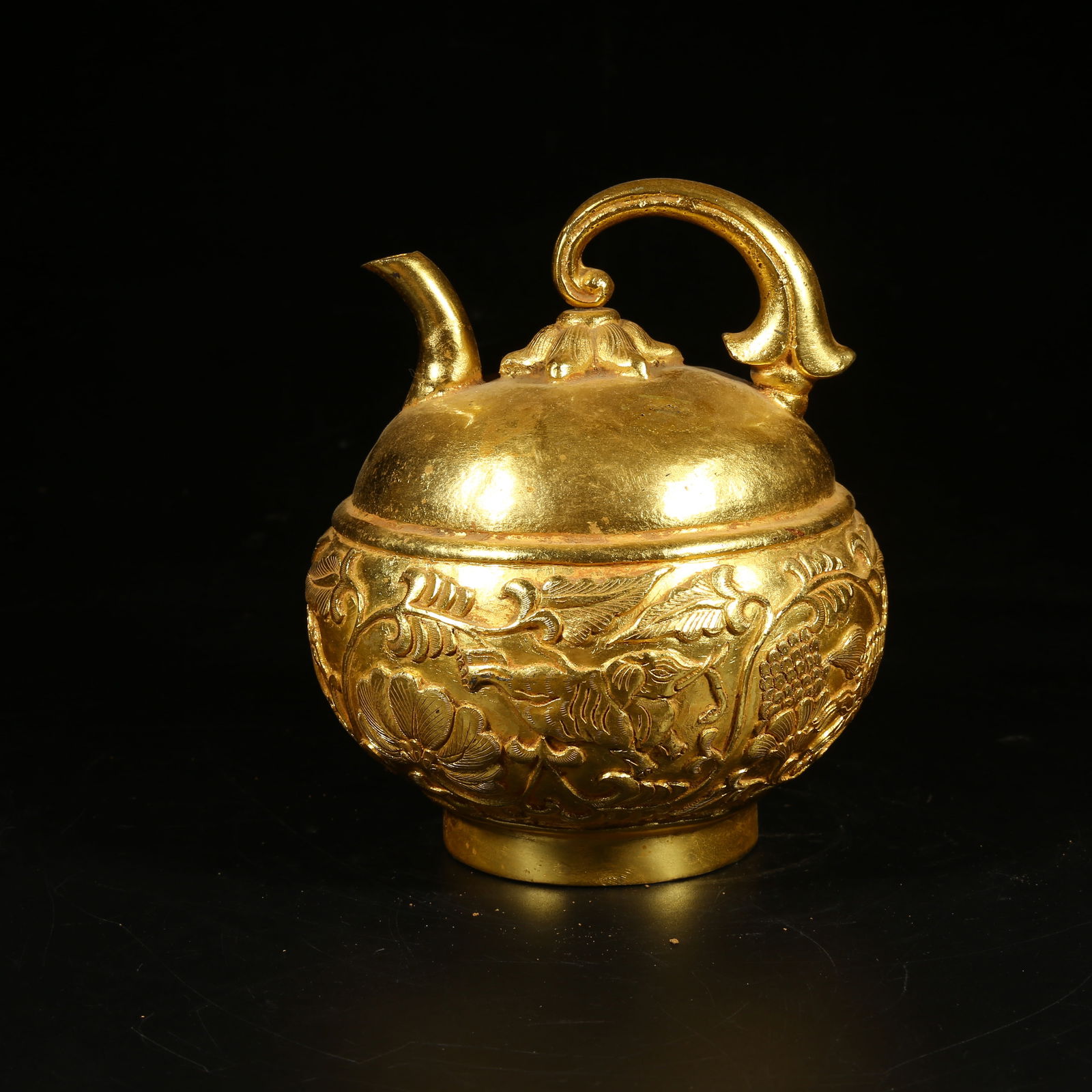 A GILT-BRONZE REVERSE-FLOW EWER WITH AUSPICIOUS BEAST DESIGN (1 of 9)